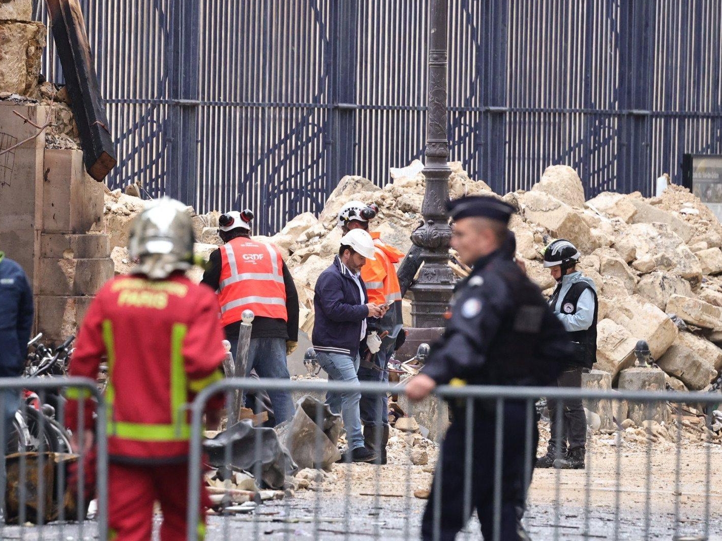 Paris (Ve), le 23 juin. La Ville vient d'annoncer une aide exceptionnelle pour "accompagner les victimes" de l'explosion de la rue Saint-Jacques. LP/Olivier Arandel