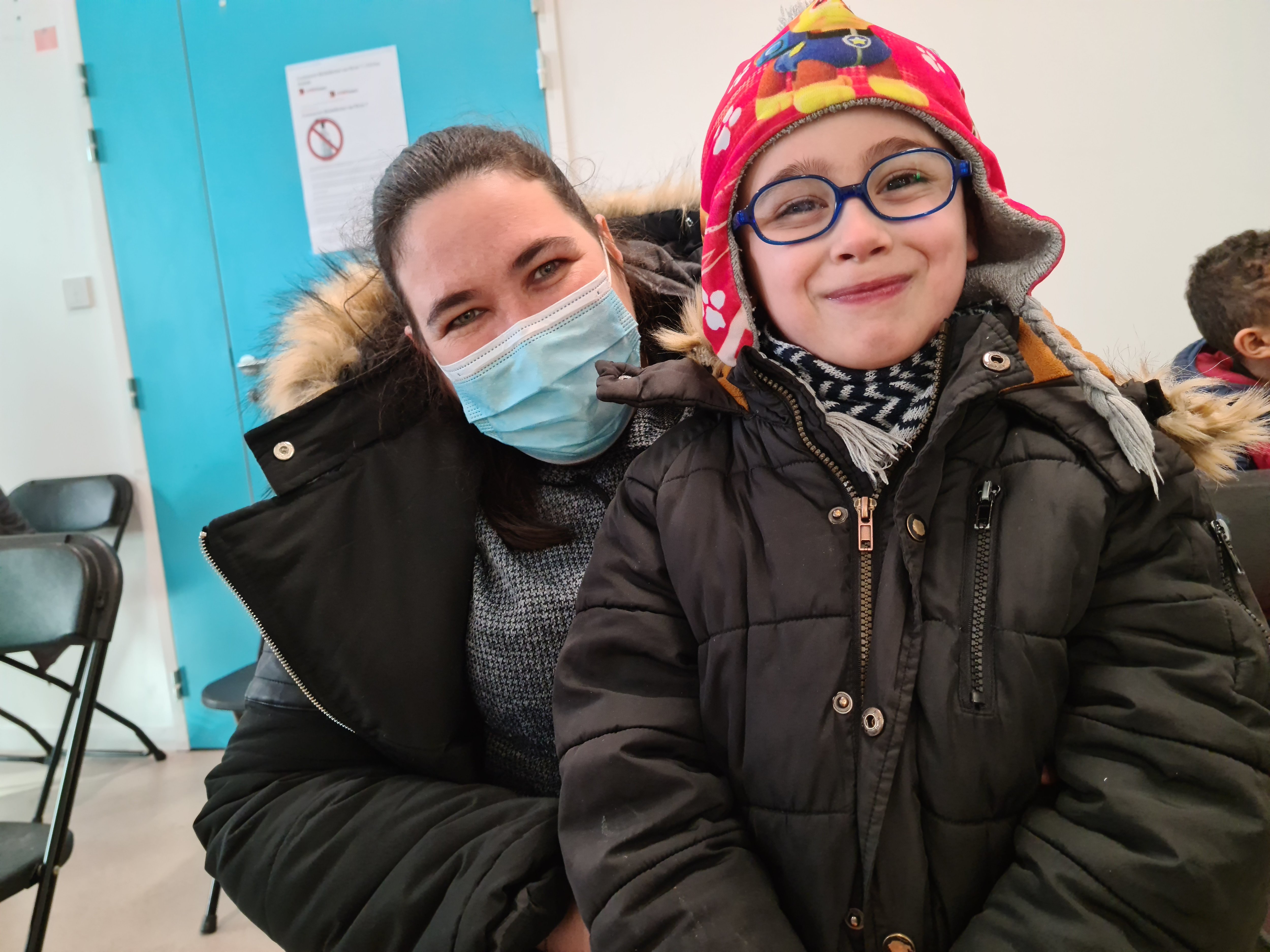 Bobigny, le mercredi 5 janvier 2021. Nolan, 6 ans, vient de recevoir sa première dose de vaccin. LP/Cindy Bonnaud