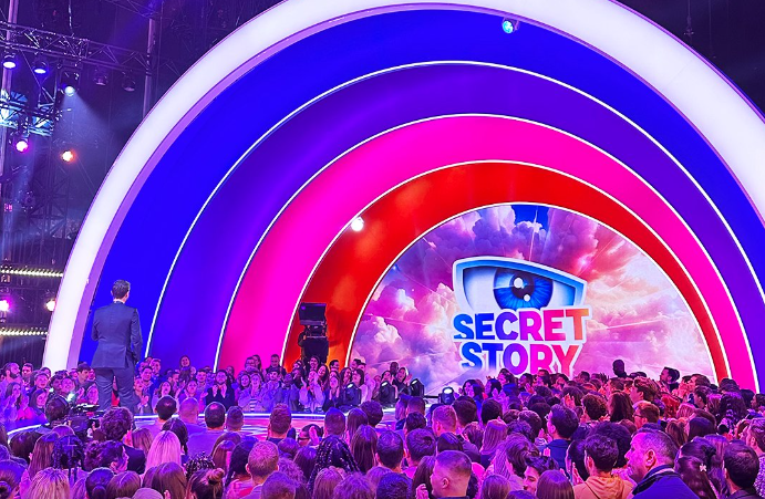 La première émission quotidienne de la nouvelle saison de «Secret Story» a démarré sur TF 1 ce mercredi 24 avril. X/@TF1