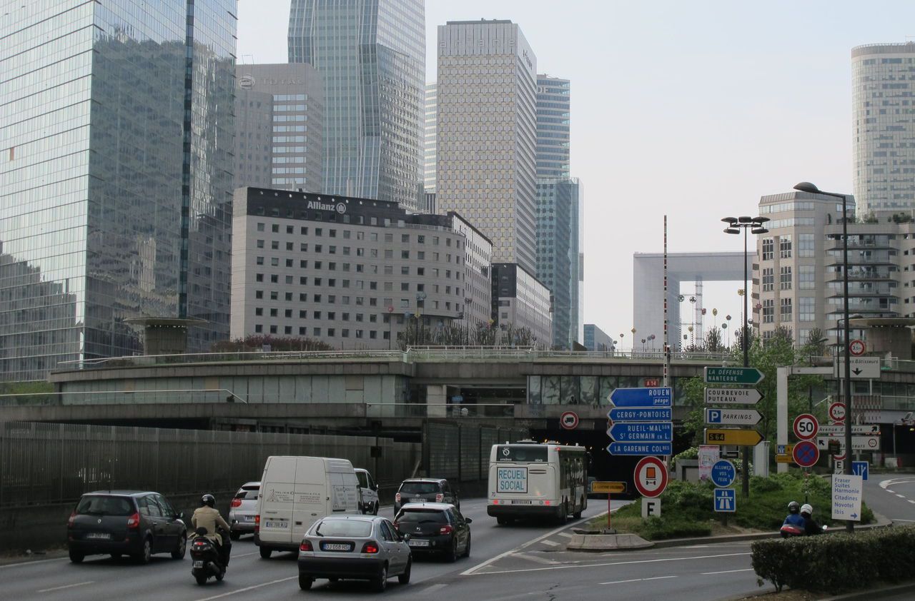 Illustration. Le rassemblement des fans de voitures japonaises a saturé l'accès à La Défense jusqu'au milieu de la nuit. LP