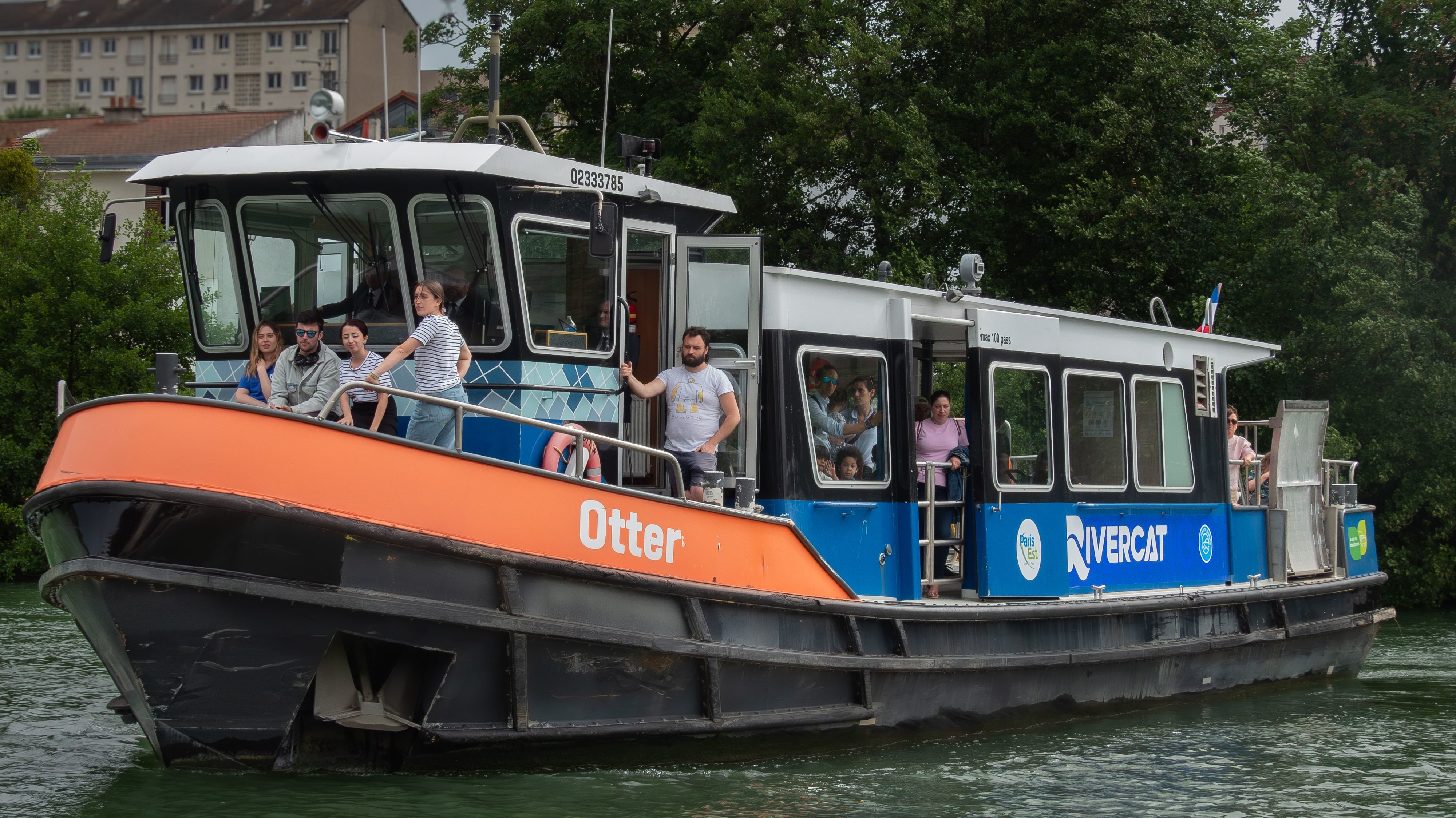 La navette « Otter » transporte en moyenne 230 passagers chaque jour sur la Marne. Maxime Follin