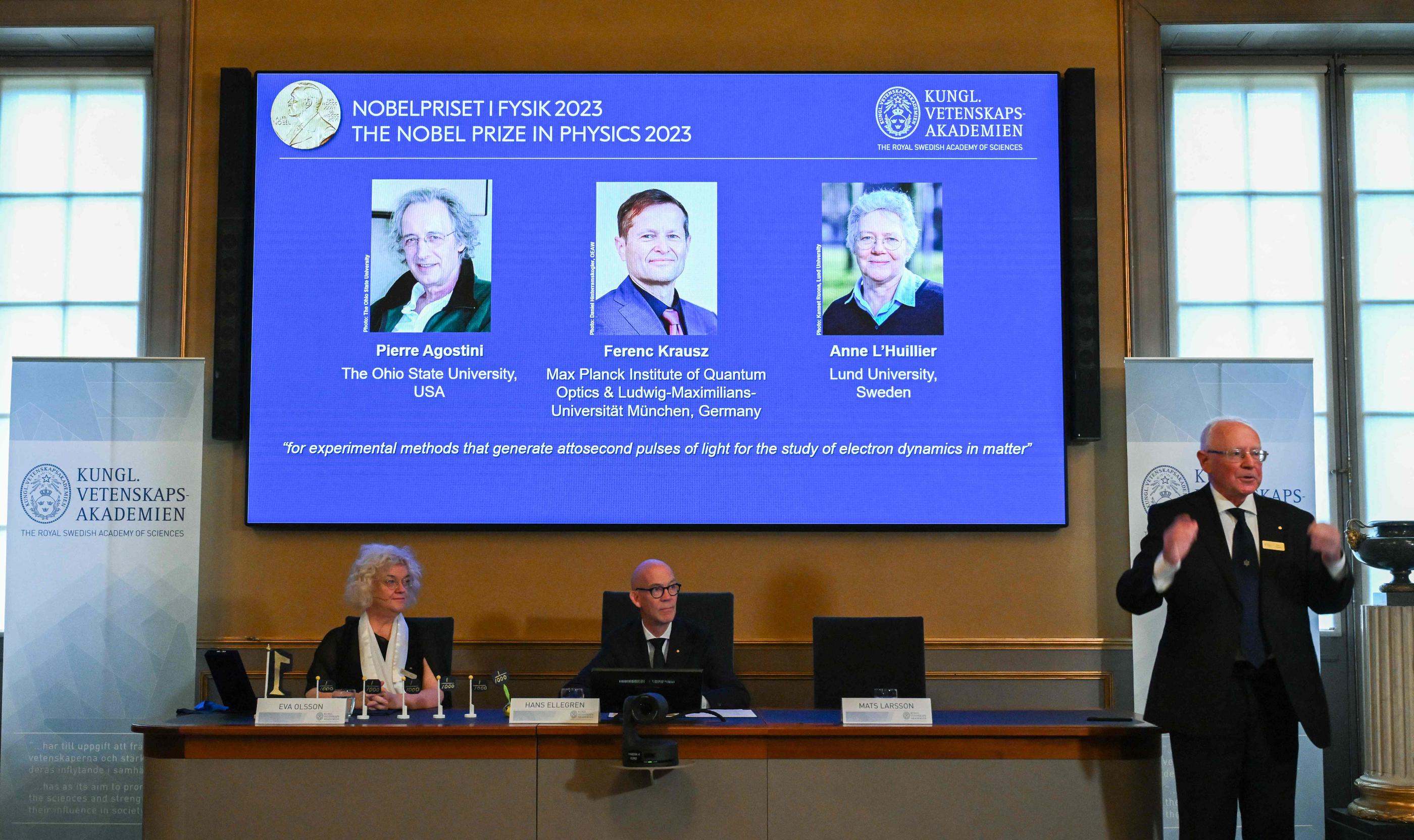 Pierre Agostini (France), Ferenc Krausz (Hongrie/Autriche) et Anne L'Huillier (France/Suède) ont remporté le prix Nobel de Physique. AFP/JONATHAN NACKSTRAND