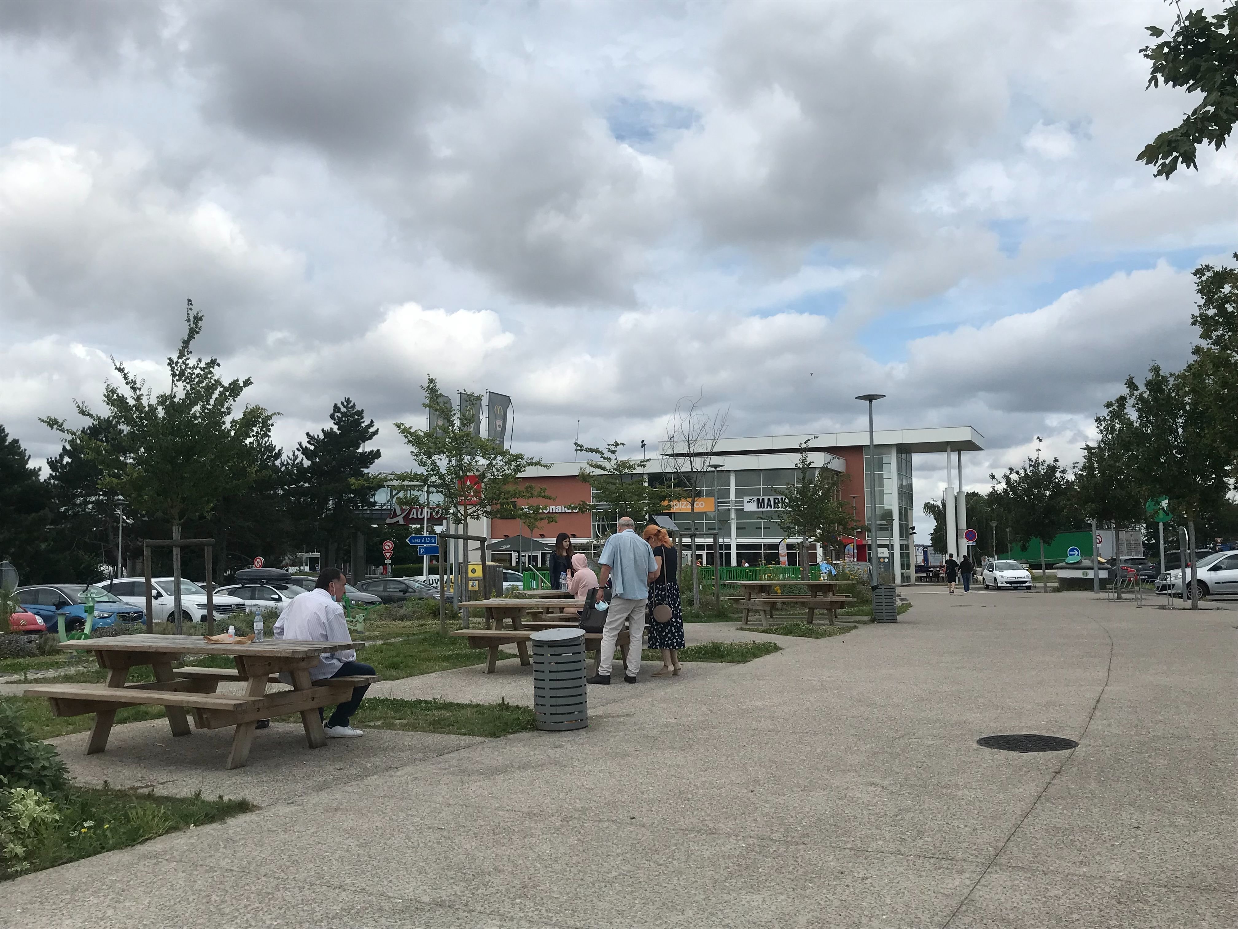 prostituee sur aire de repos