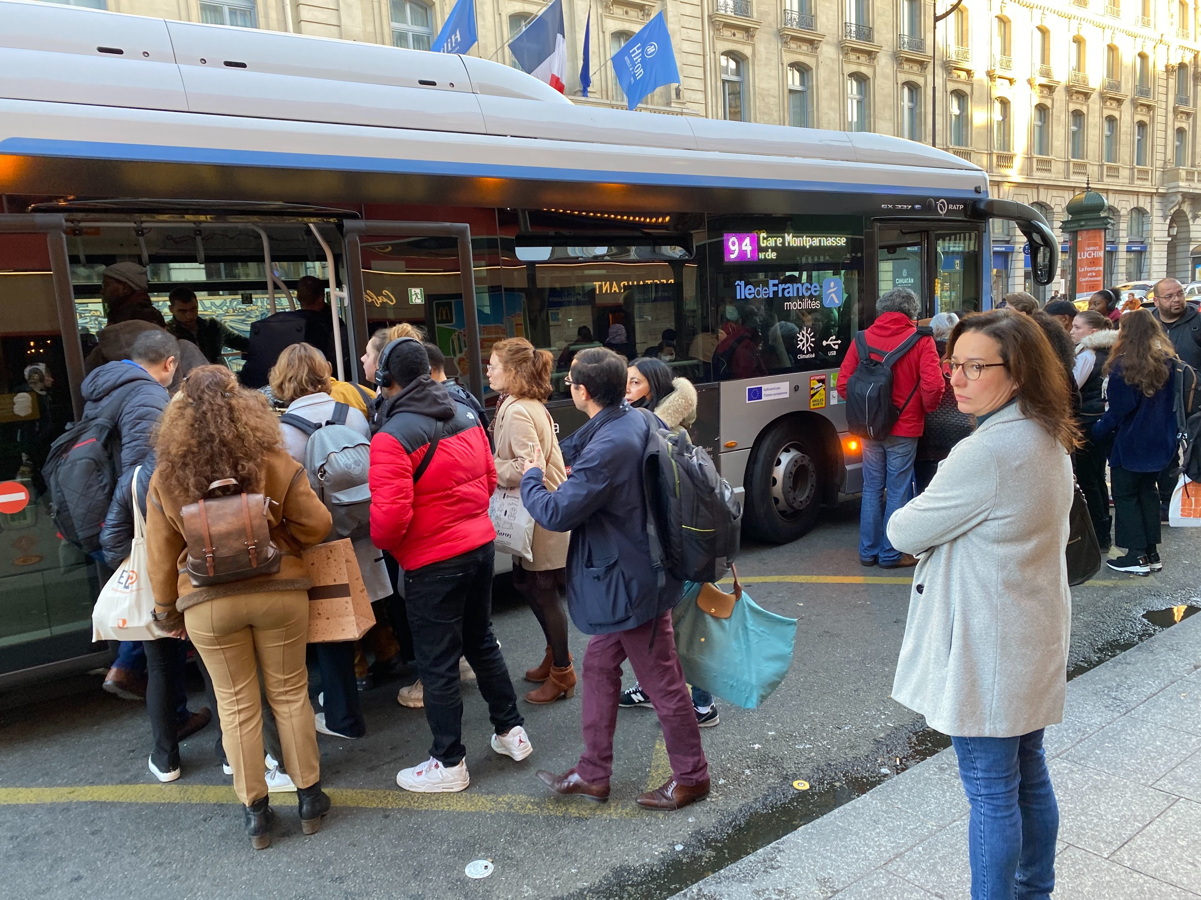 Plus de 300 lignes de bus opérées de la RATP seront ouvertes à la concurrence à partir de 2025. LP/Sébastian Compagnon