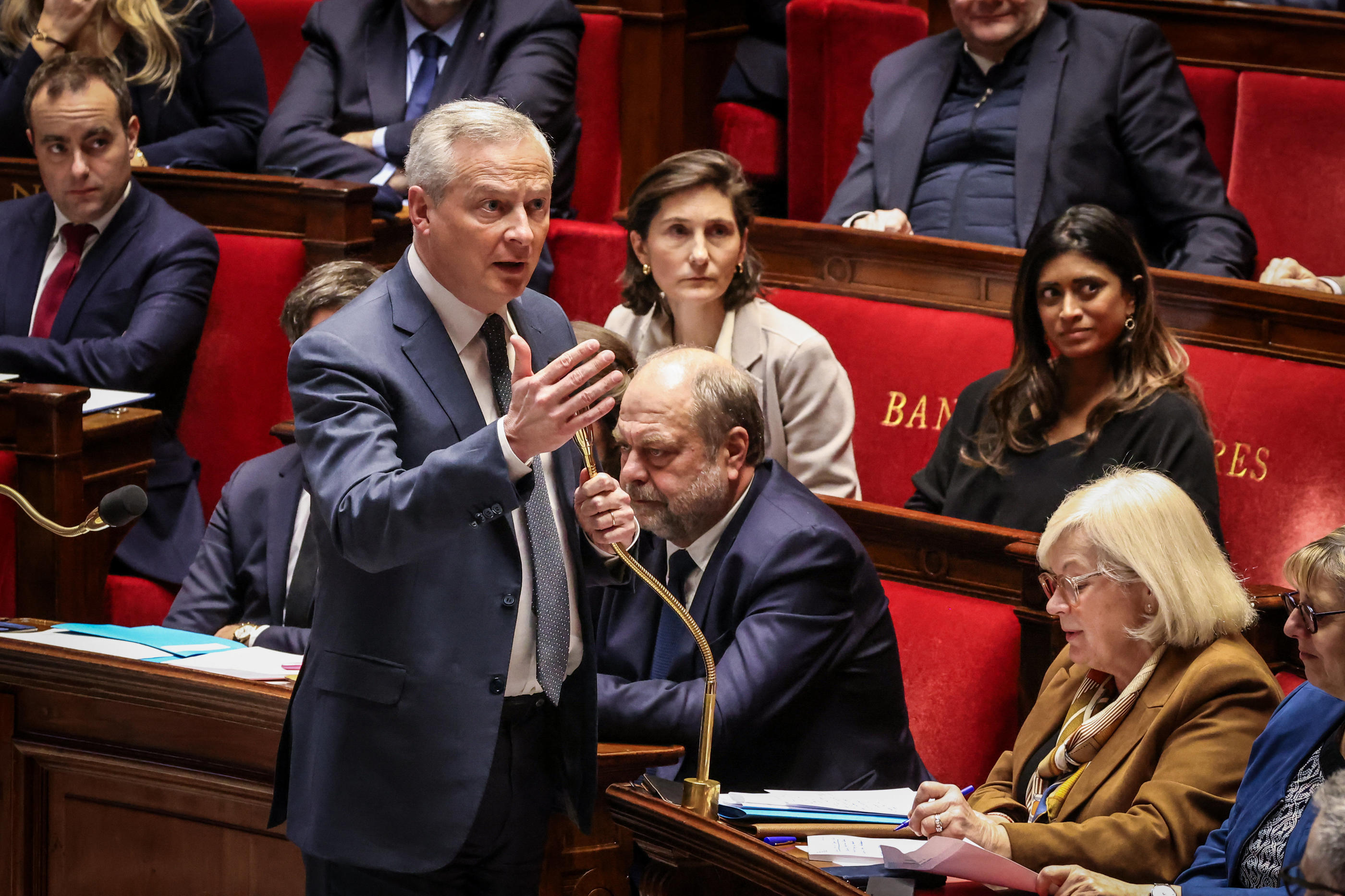 Bruno Le Maire, ministre de l’Économie, n'en a pas fini avec les débats budgétaires après «le dérapage» du déficit à 5,5 % en 2023 (contre 4,9 % attendus). LP/Fred Dugit