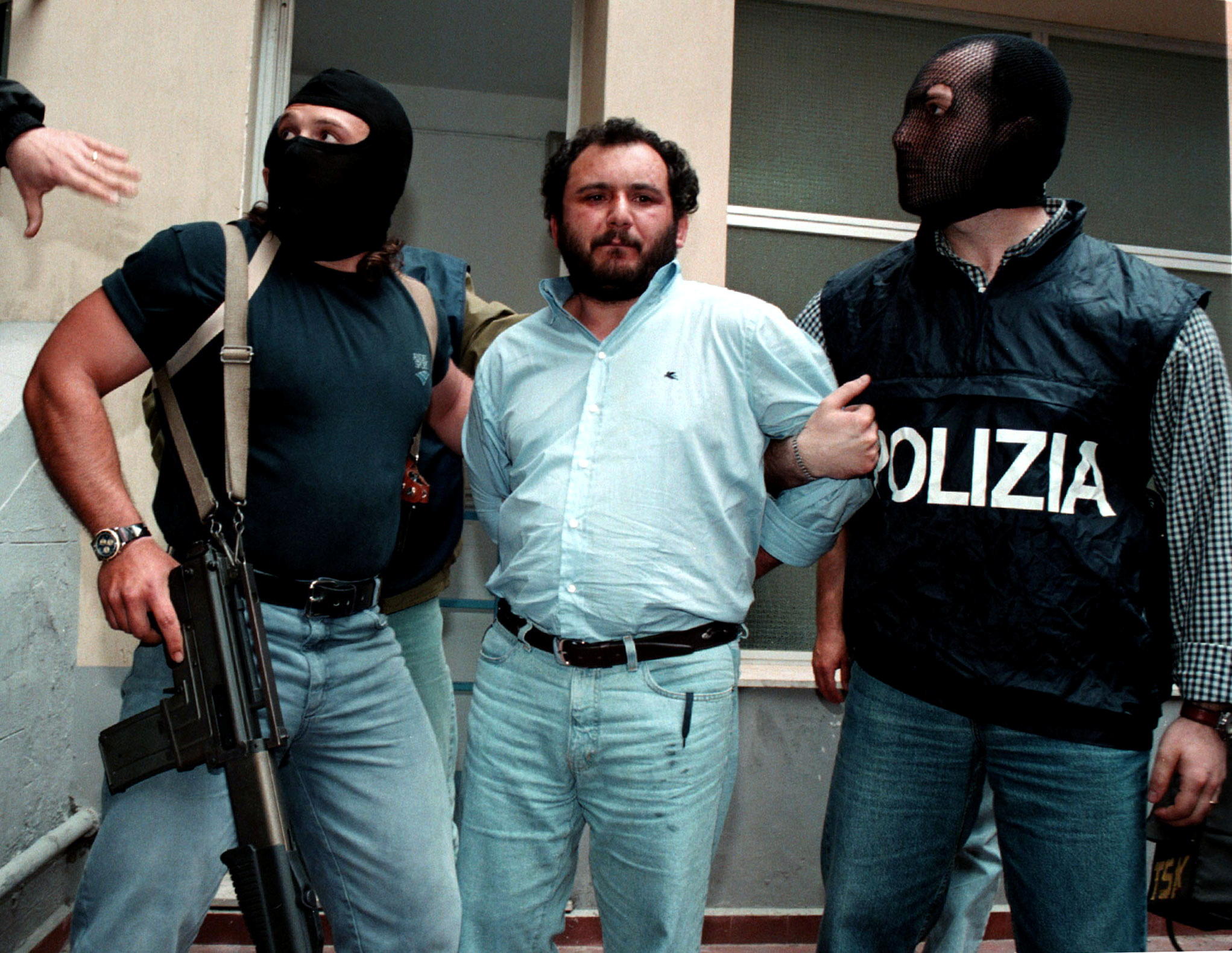 Arrestation en 1996 de Giovani Brusca, mafieux de la Cosa Nostra. Il a bénéficié du statut de repenti après avoir confessé 150 meurtres. Reuters/Tony Gentile