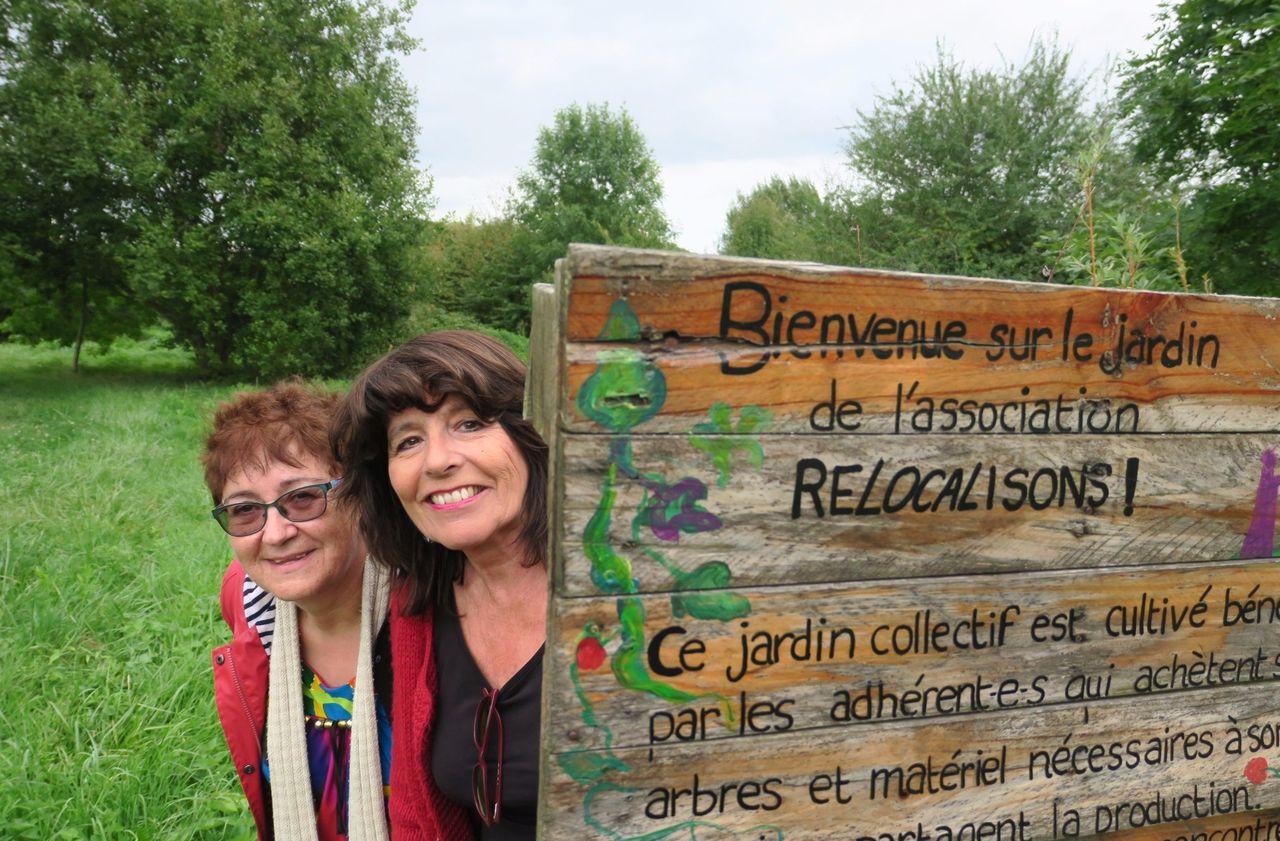 <b></b> Chennevières, septembre dernier. Marie-Anne Dallet et Martine Tiravy de l’association des Robins des Bordes. 