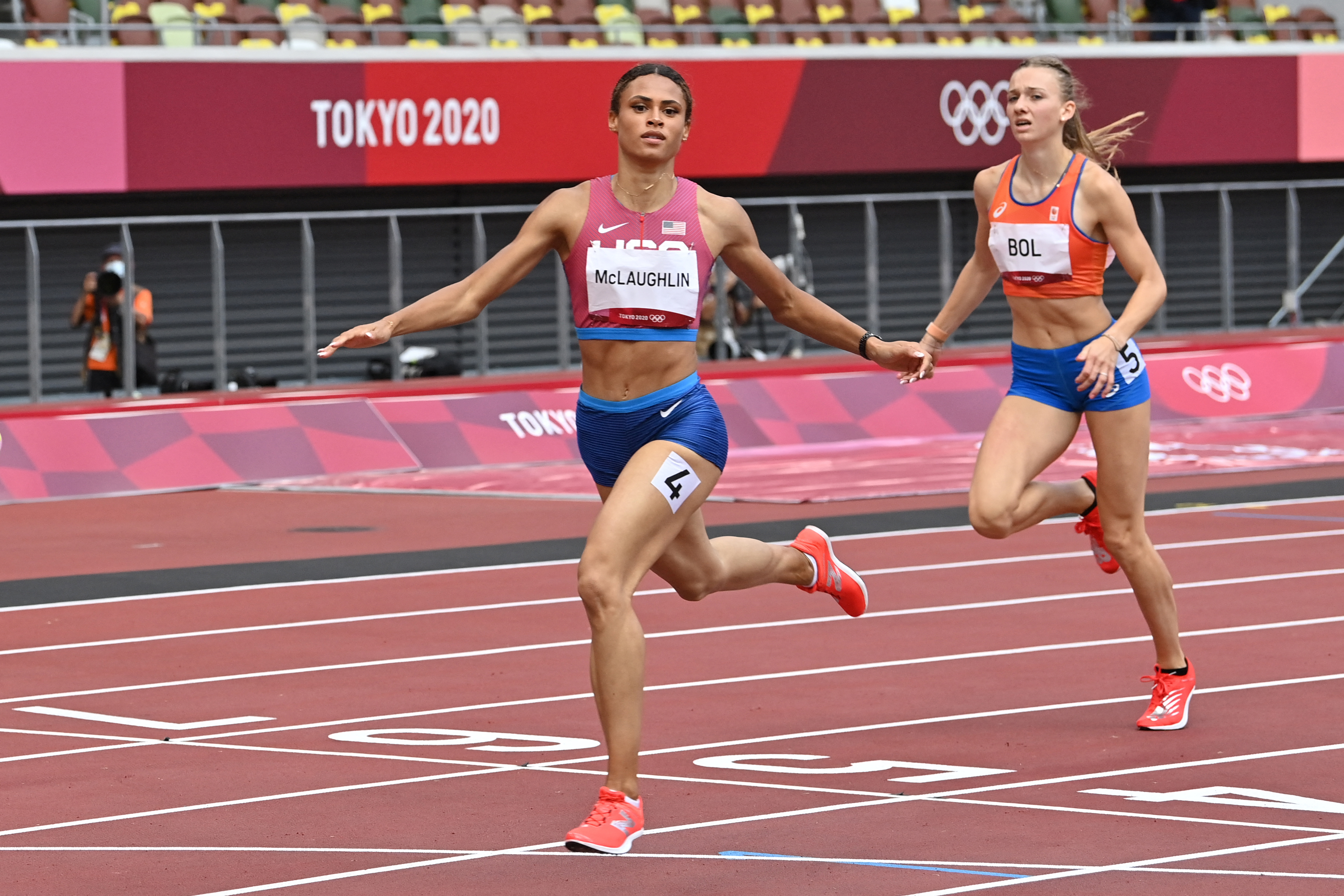 Sidney McLaughlin-Lerone avait battu Femke Bol en finale des Jeux olympiques de Tokyo en 2021. AFP/Andrej Isakovic