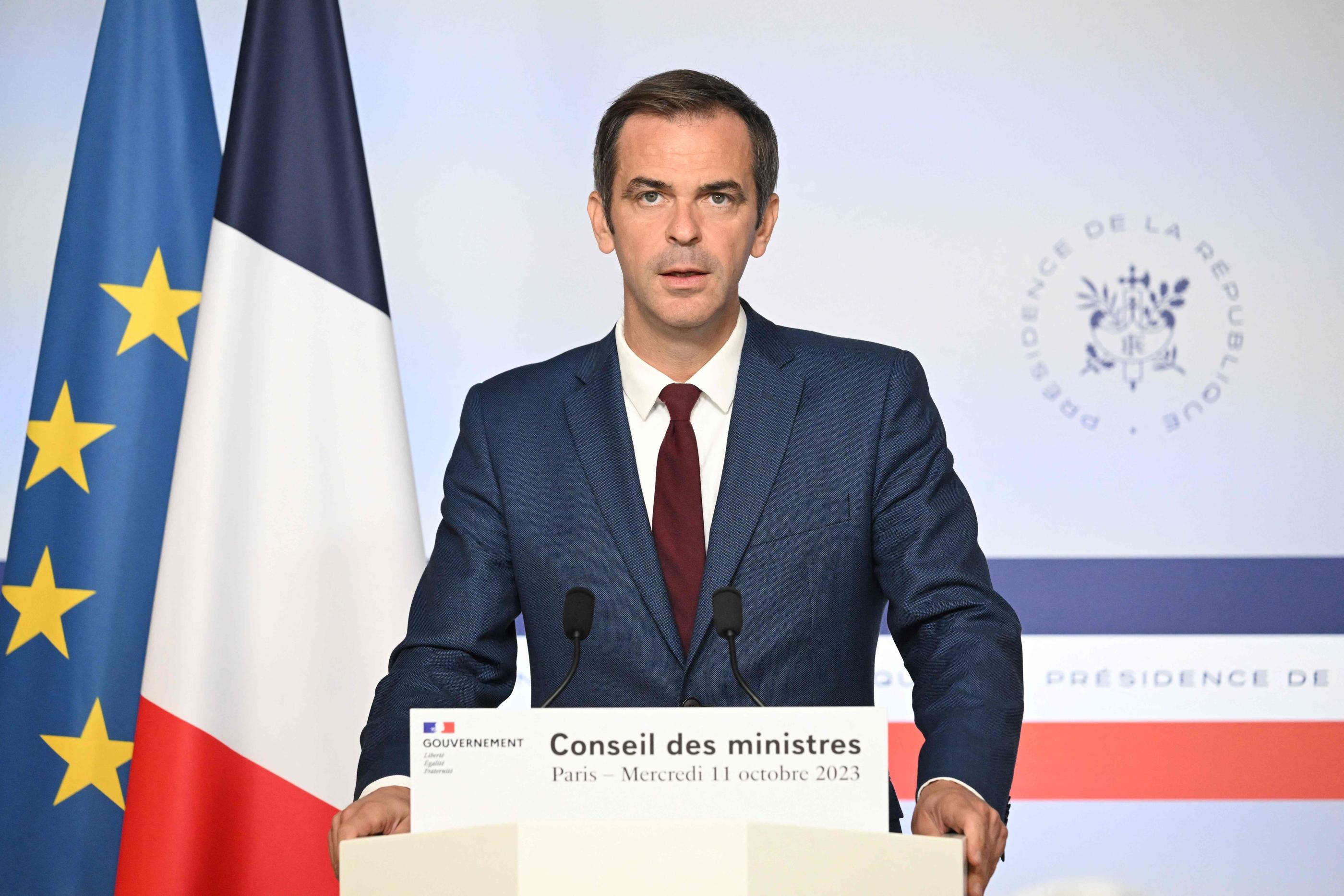 « Nous avons besoin d’unité et de cohésion de la nation », insiste Olivier Véran, le porte-parole du gouvernement ce mercredi matin. AFP/Bertrand Guay
