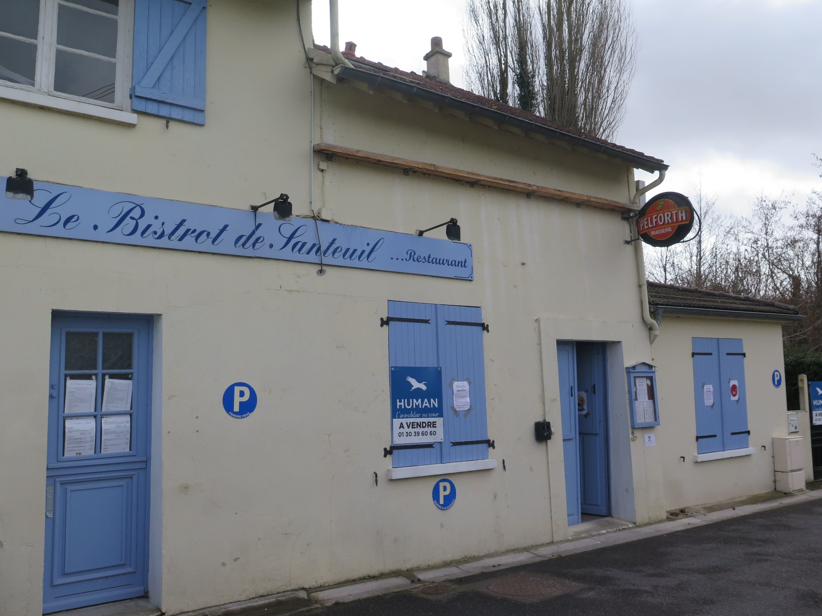 Le Bistrot de Santeuil, seul restaurant du village, avait été rouvert par Christelle en 2017, bientôt rejointe par sa sœur Sandra. Il a fermé à la mi-février. LP/Marie Persidat