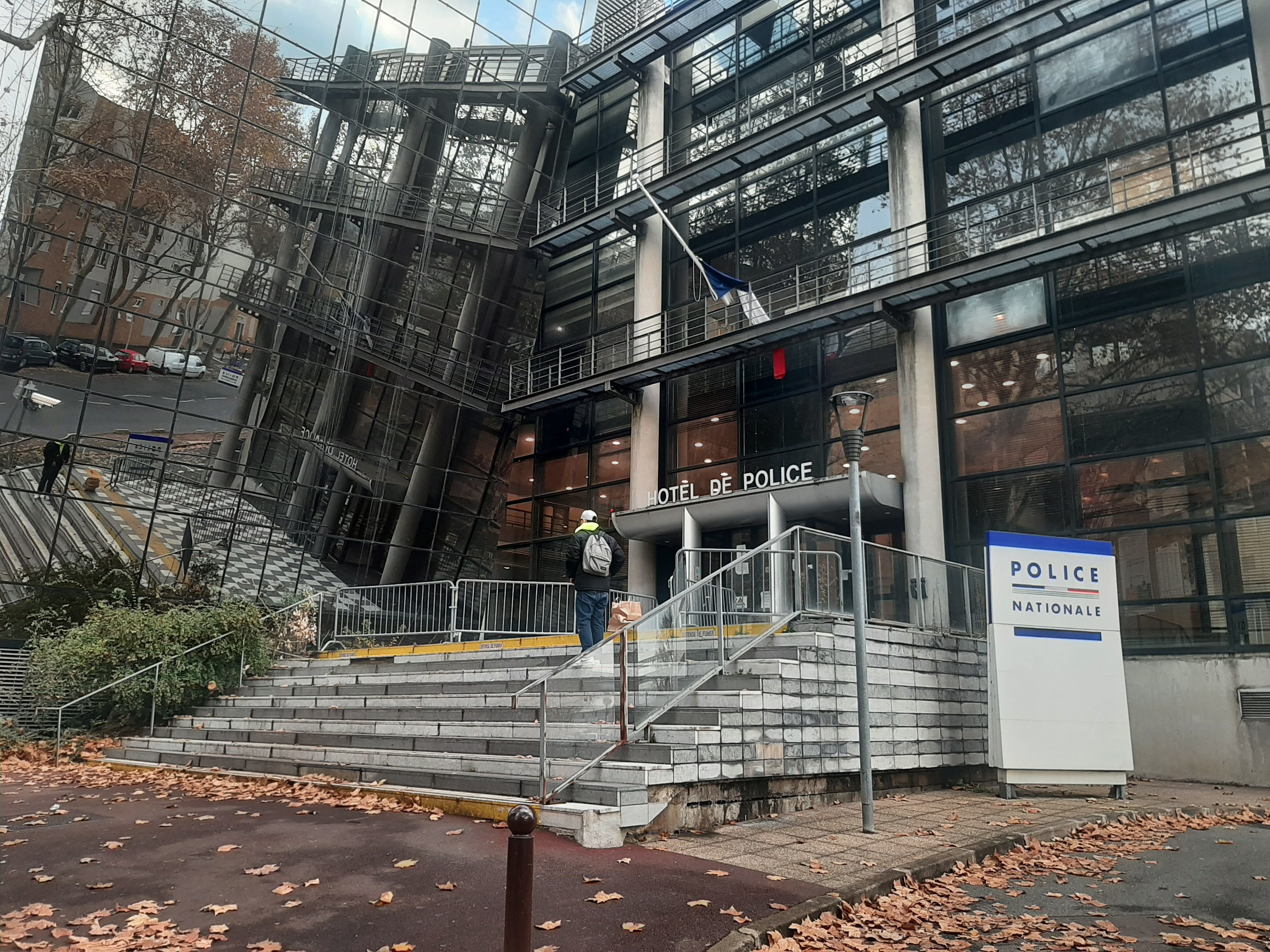 Créteil. Le suspect a dérobé le vélo d'un collègue policier dans les garage de l'hôtel de police. LP/Marine Legrand