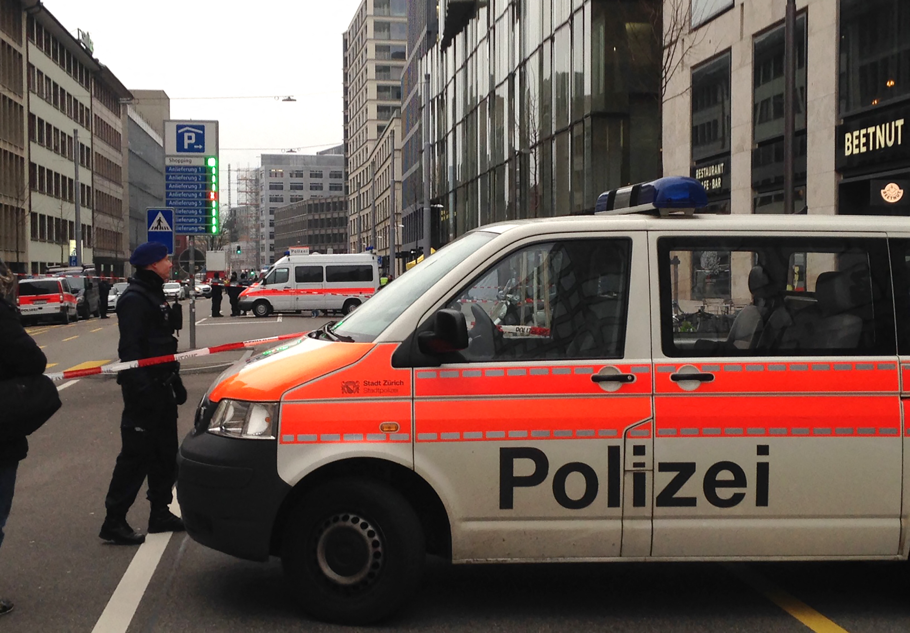 En Suisse, un homme a blessé plusieurs passé avec un couteau. (Photo d'illustration). AFP / Nathalie Olof-Ors.