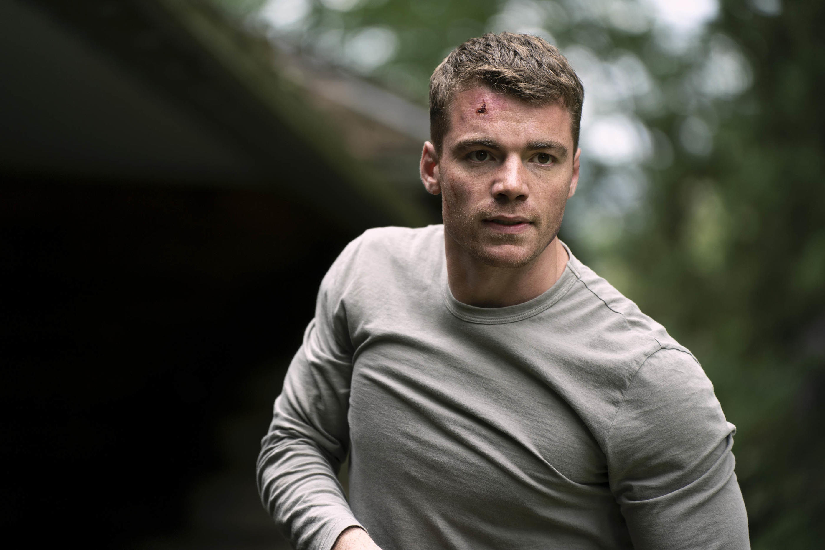 Gabriel Basso, la star de « The Night Agent » sur Netflix, se confie - Le  Parisien