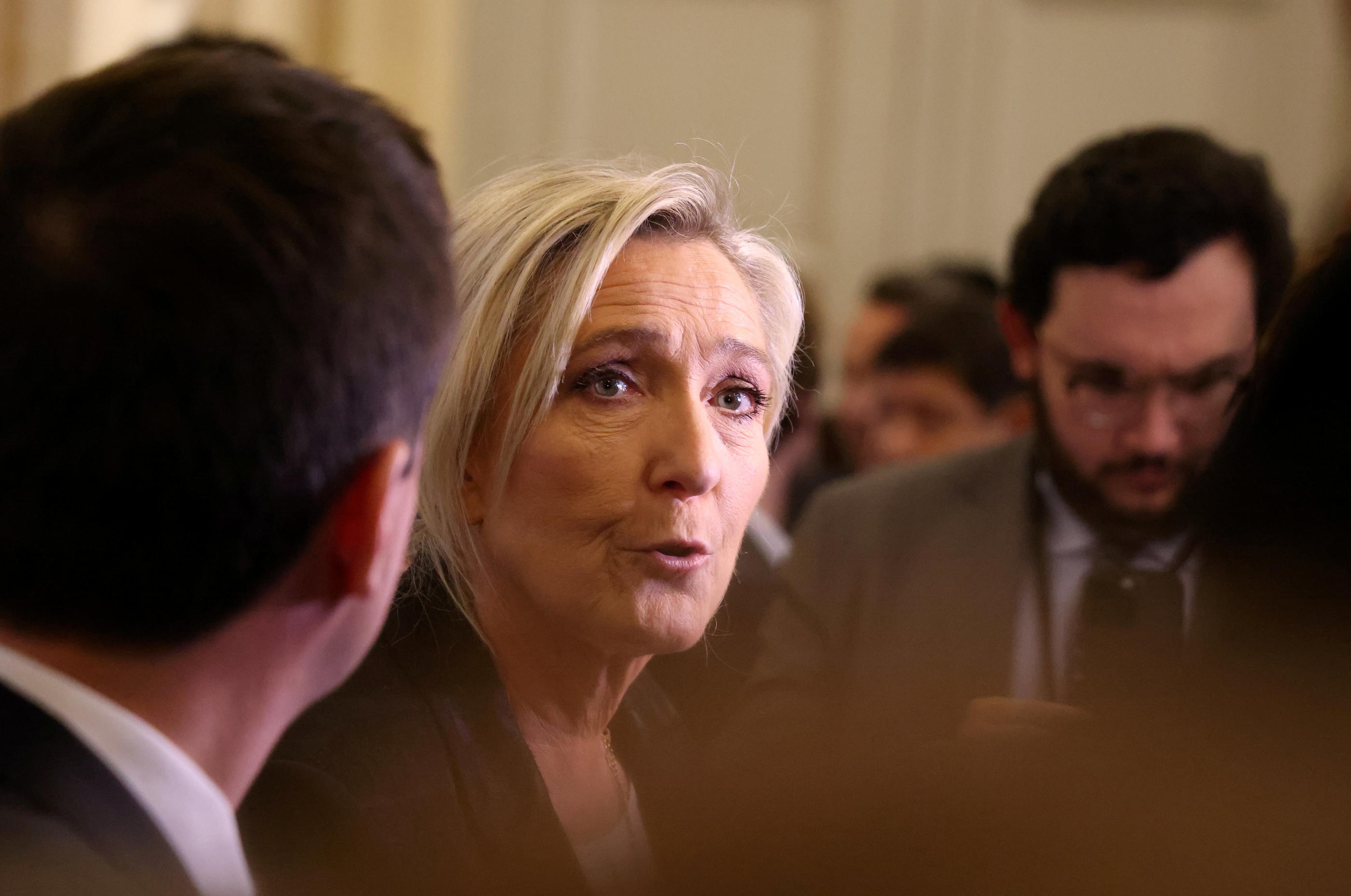 Postée par le porte-parole de Renaissance Loïc Signor, la vidéo de « Marine Poutine » détournant les vœux de Marine Le Pen (ici le 19 décembre) a hautement agacé au sommet du RN. LP/Jean-Baptiste Quentin