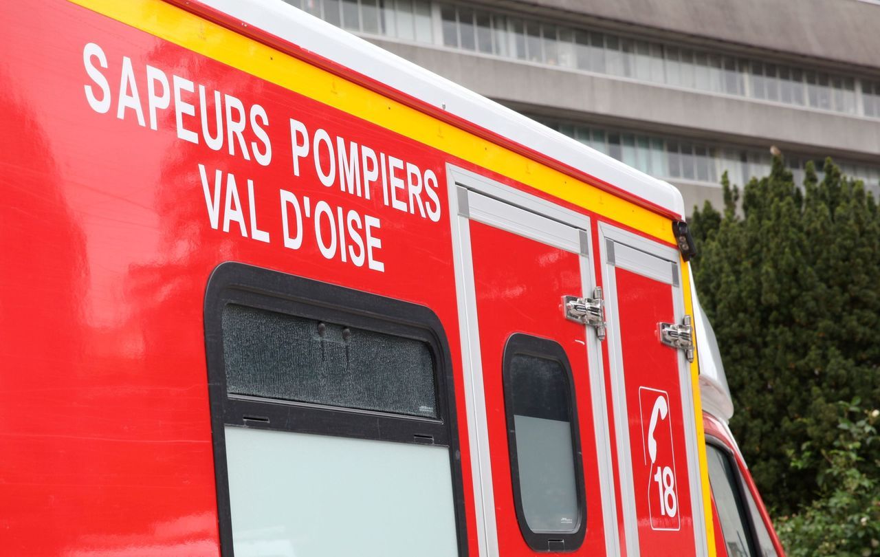 <b></b> Les pompiers ont transporté la victime, blessée au bras, au centre hospitalier de Pontoise. 