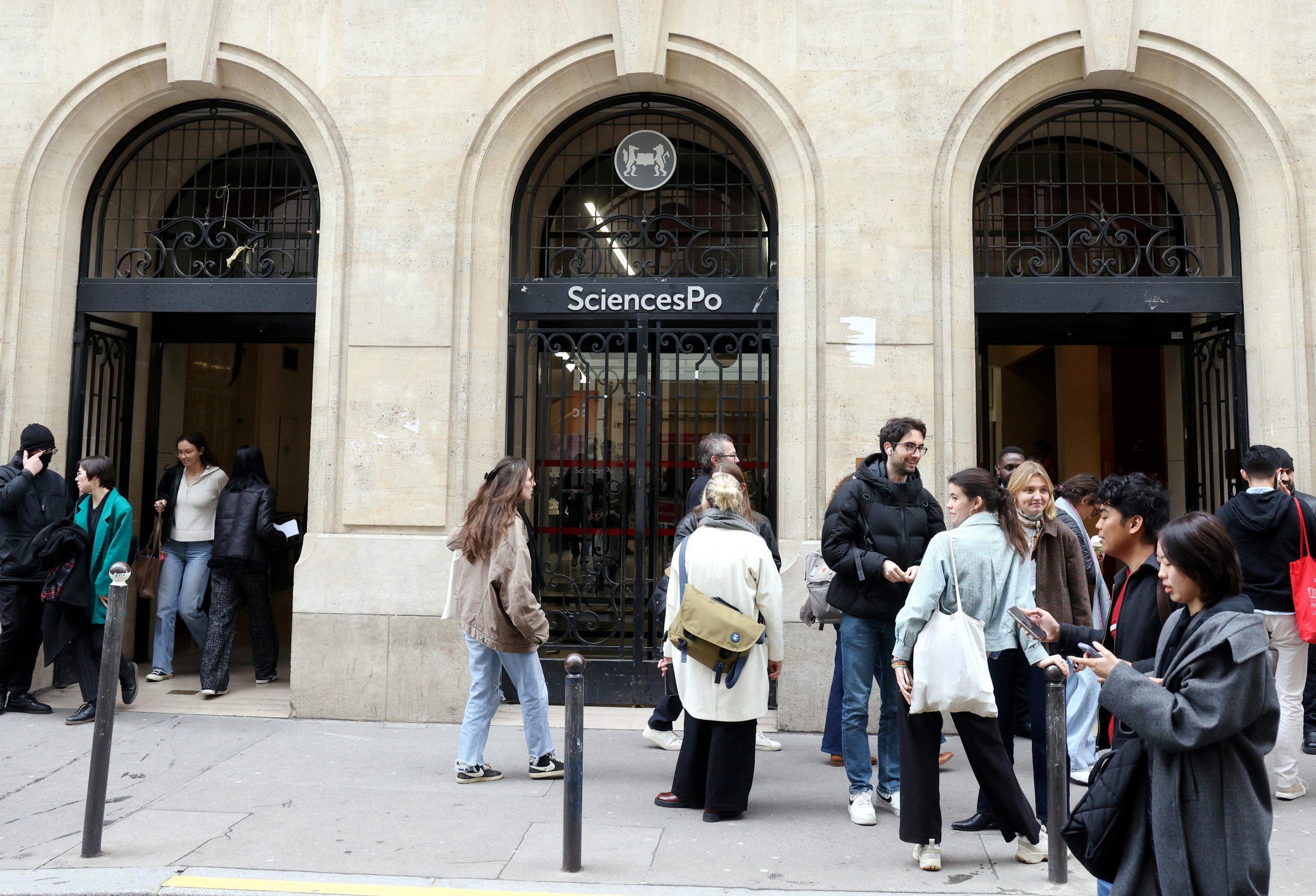 Campus, rue Saint-Guillaume (Paris VIIe). Sciences-po change les modalités de son concours d'admission, avec notamment une plus grande importance accordée à l'oral. LP/Jean-Baptiste Quentin