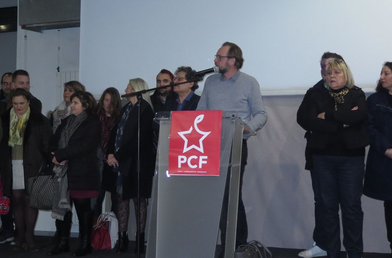 <b></b> Ivry-sur-Seine. La direction du PCF du Val-de-Marne a fait voter la tenue d’une assemblée générale des militants en octobre pour préparer les élections. Mais certaines sections sont parties avant le vote.