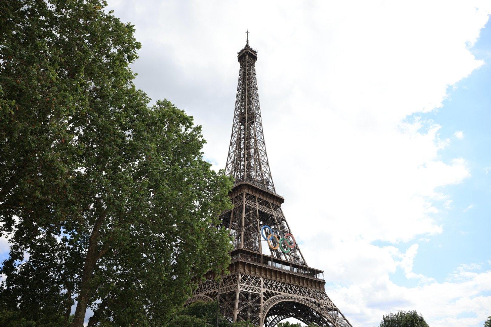 Une nouvelle fréquence radio lancée depuis la tour Eiffel à Paris dédiée aux Jeux olympiques, émet temporairement en vue de la cérémonie d’ouverture. (Illustration). LP/Olivier Arandel