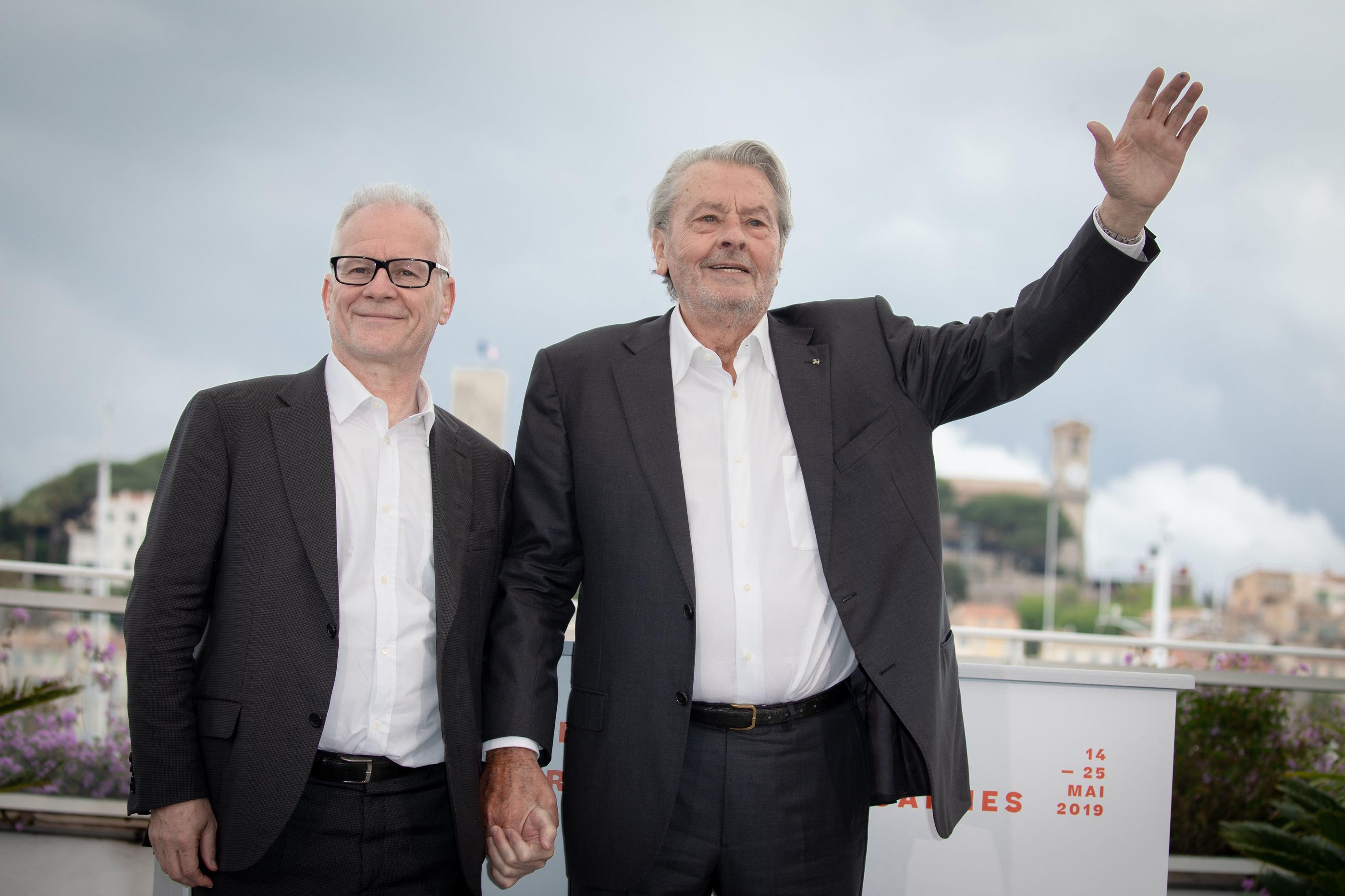 Thierry Frémaux avec Alain Delon en 2019, année où l'acteur reçut un immense hommage au Festival de Cannes. LP/Frédéric Dugit