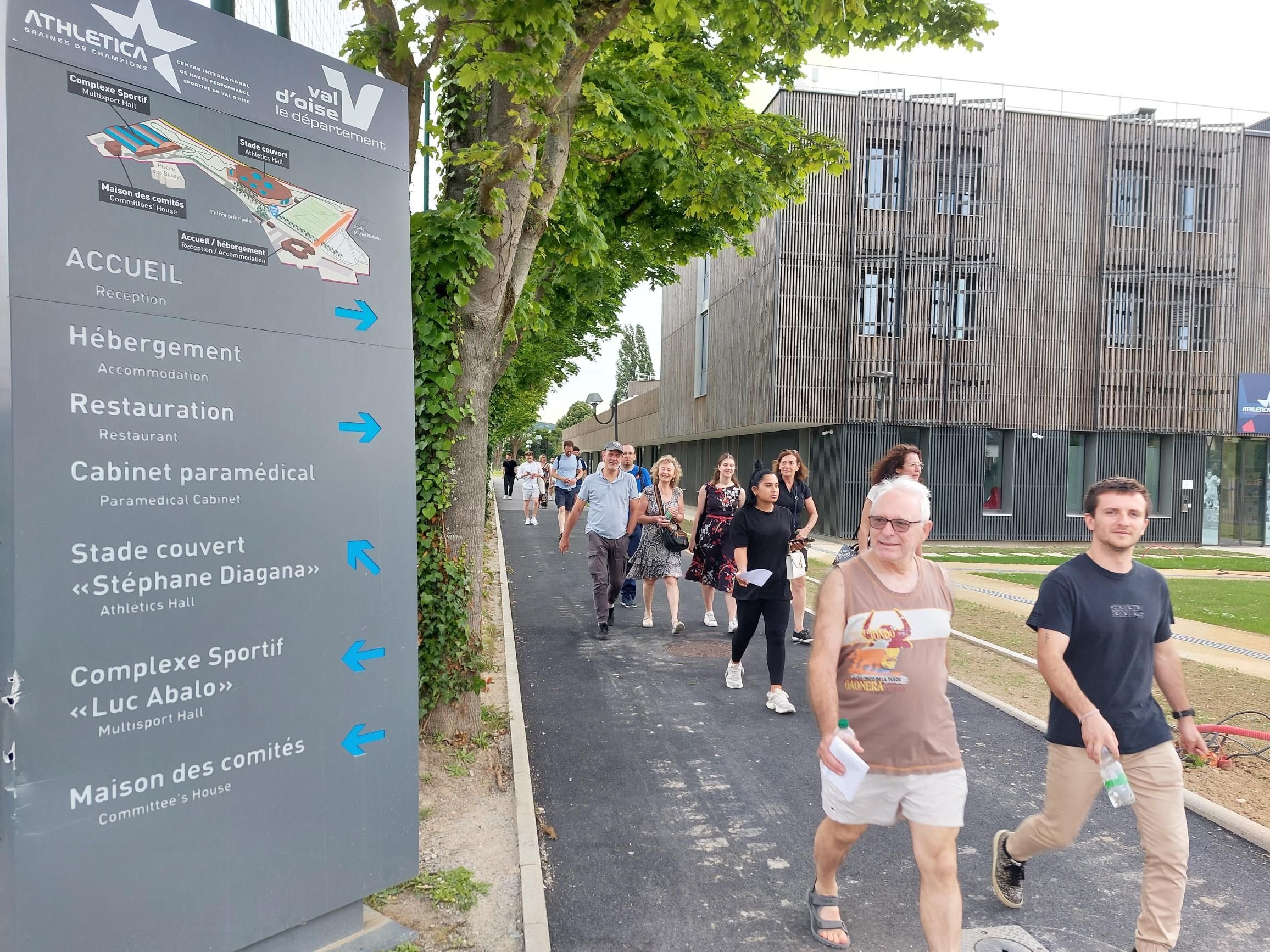 Répartis en deux équipes, une du matin et une de l’après-midi, qui pourront changer, les volontaires sont avant tout des passionnés de sport. LP/Christophe Lefèvre