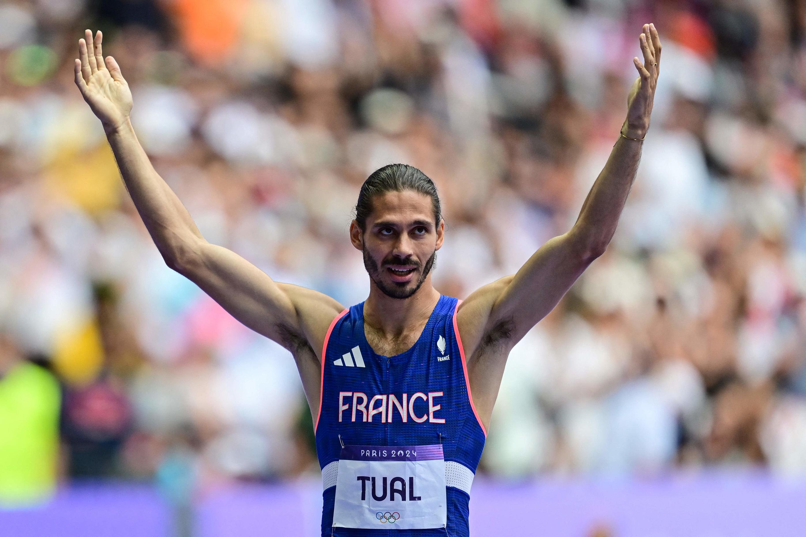 Gabriel Tual s'est qualifié pour sa deuxième finale olympique du 800 m. AFP/Martin Bernetti