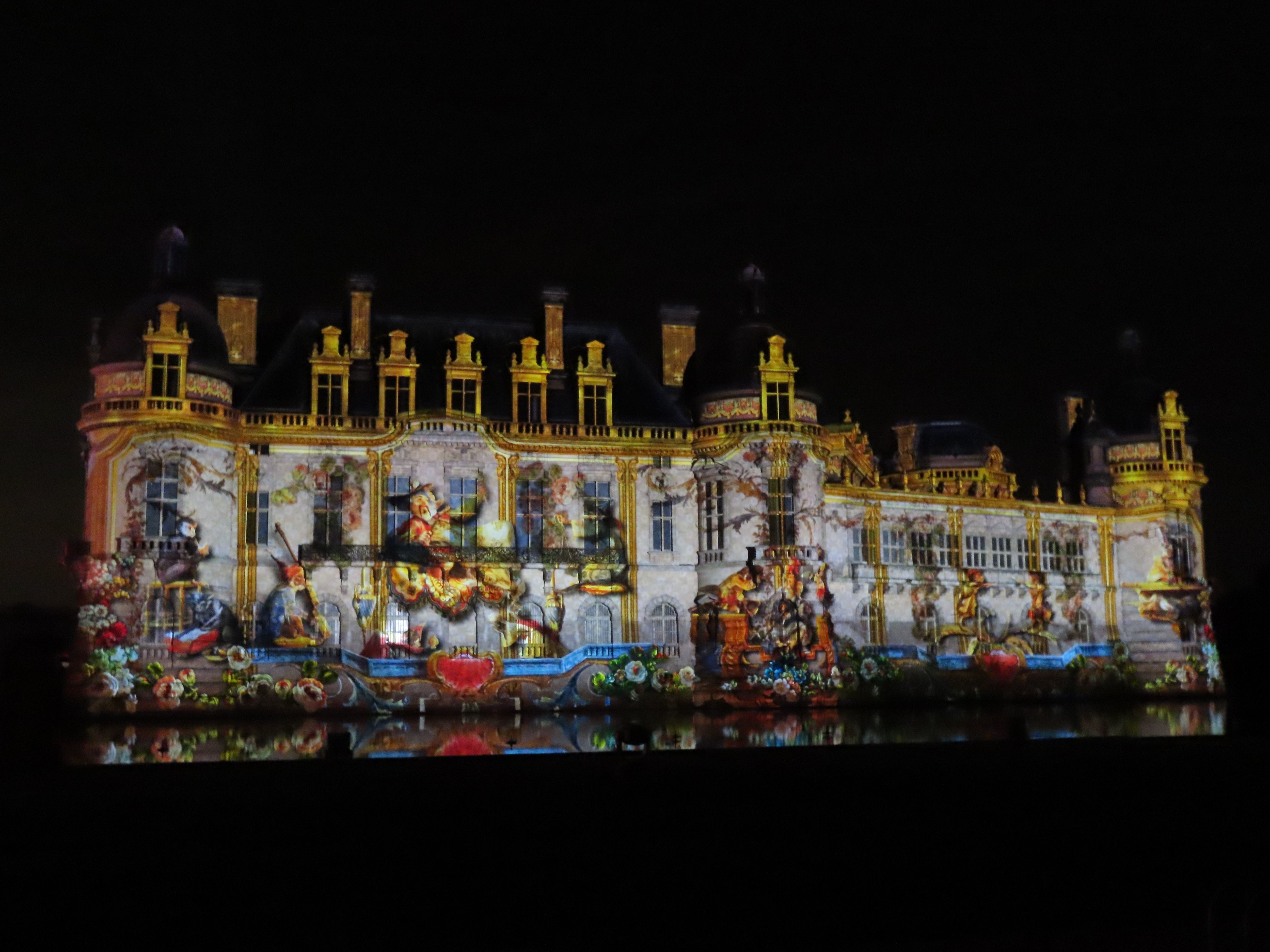 Chantilly, le 13 septembre. Ultimes répétitions du Rocher des Trésors, épisode 2, sur la façade du château de Chantilly, pour raconter l'histoire du Duc d'Aumale, dont on célèbre le 200e anniversaire de la naissance. LP/H.S.