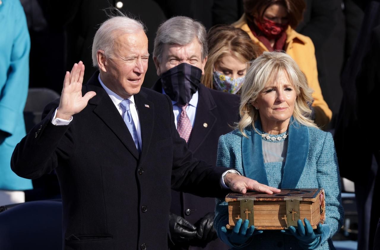 <b></b> Joe Biden est devenu mercredi le 46e président des Etats-Unis, lors d’une cérémonie d’investiture à laquelle n’assistait pas son prédécesseur Donald Trump.