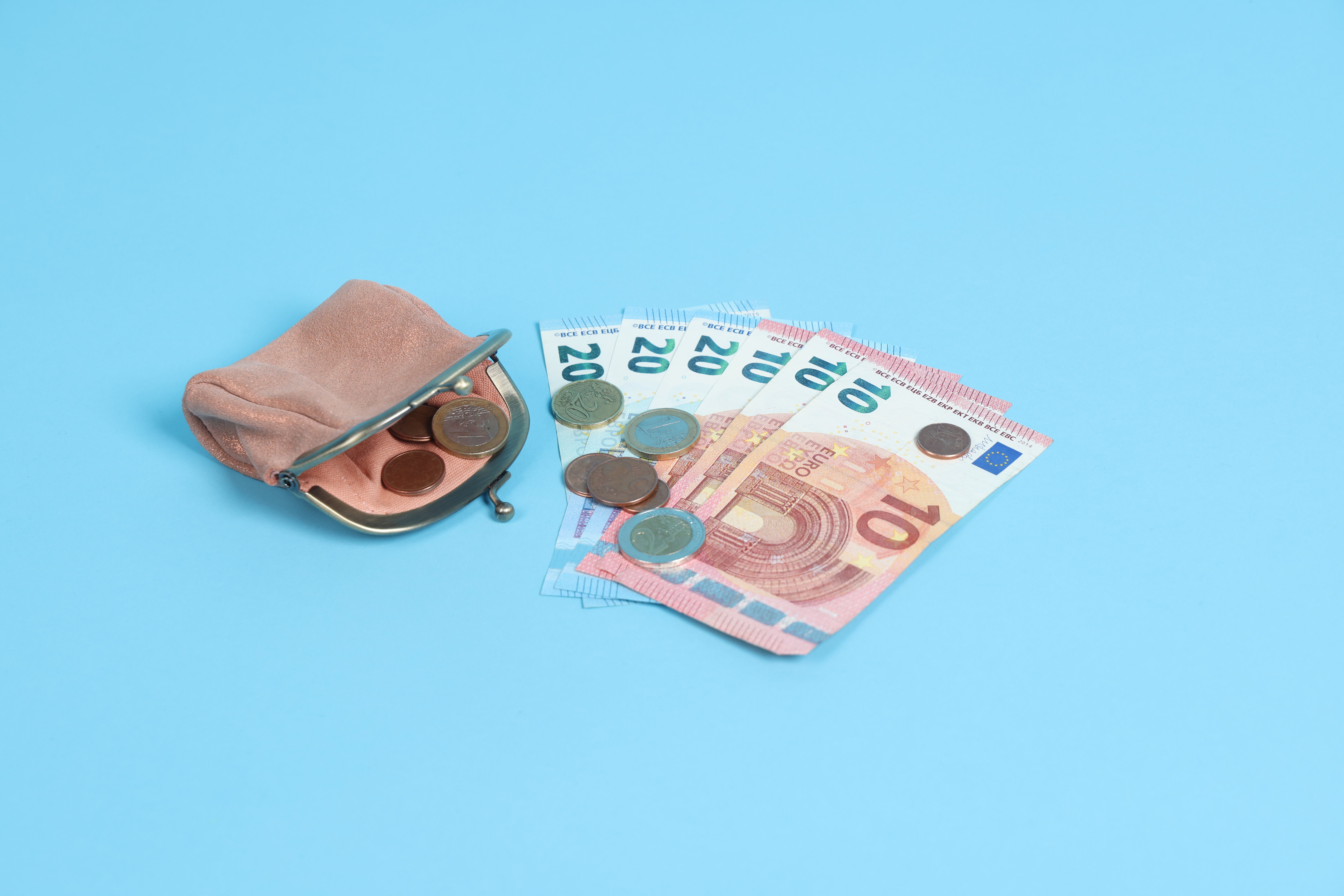 Huit conseils pour économiser jusqu'à 2000 euros sur une année - L'Avenir