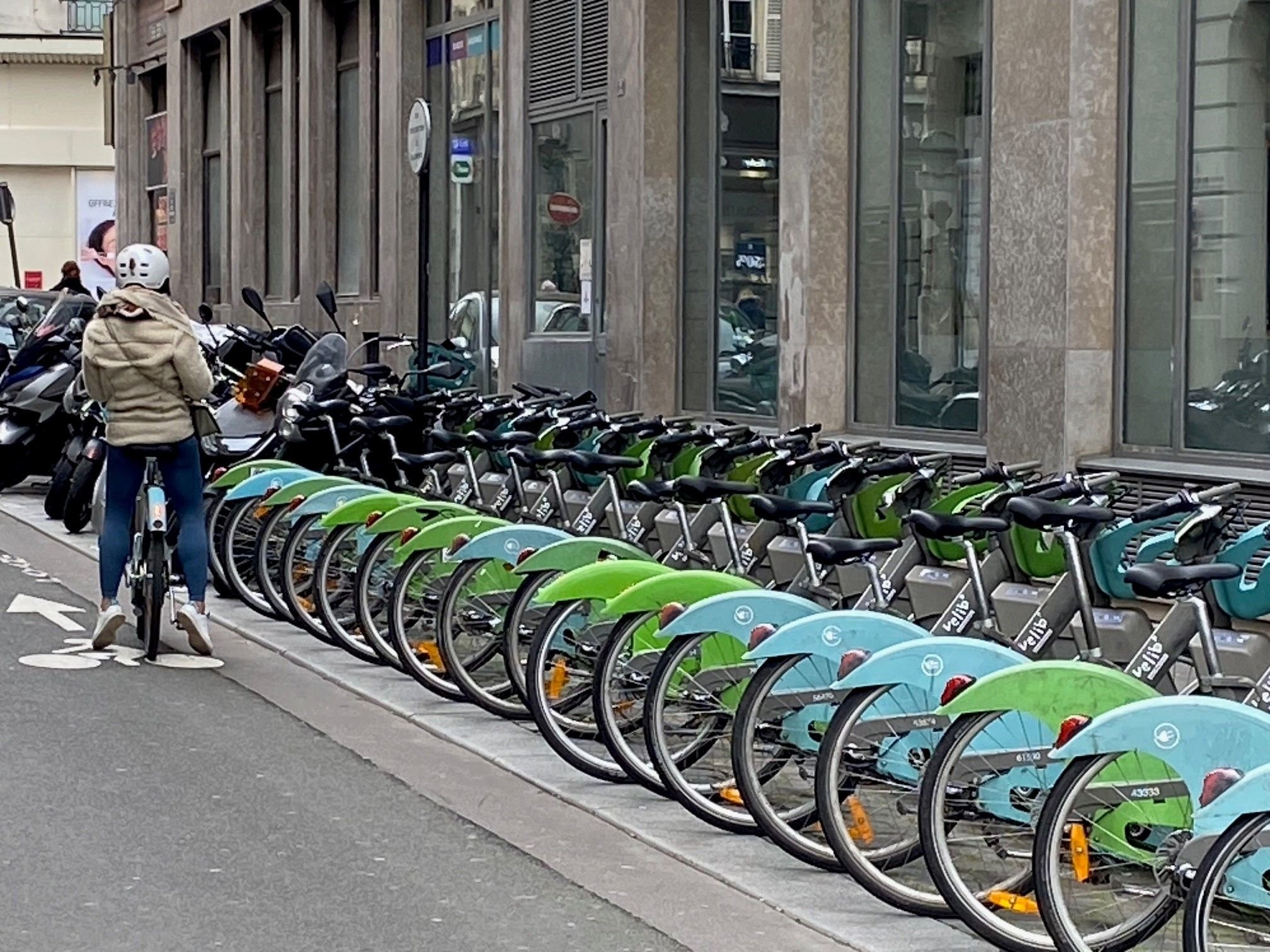 Le service de location de vélos en libre-service a enregistré une hausse de fréquentation de 11% l'an dernier, malgré les critiques. LP/Benoit Hasse