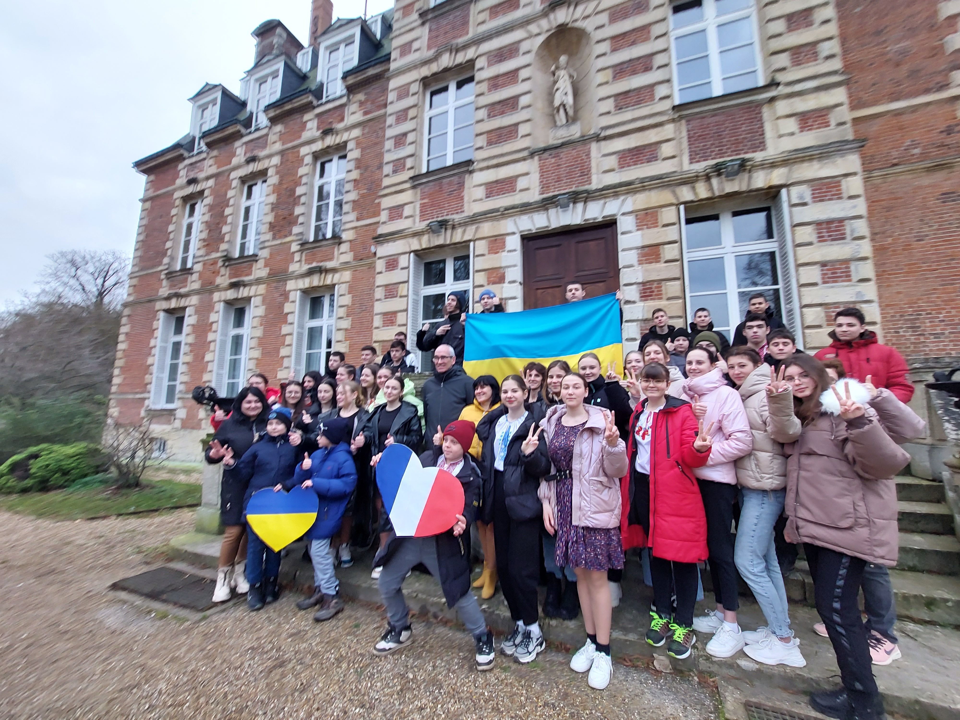 Au programme de ces adolescents et enseignants ukrainiens, hébergés jusqu'au 17 février au château de Ménilles, dans l'Eure, des cours ainsi que des sorties à Paris, à Versailles... LP/O.B.