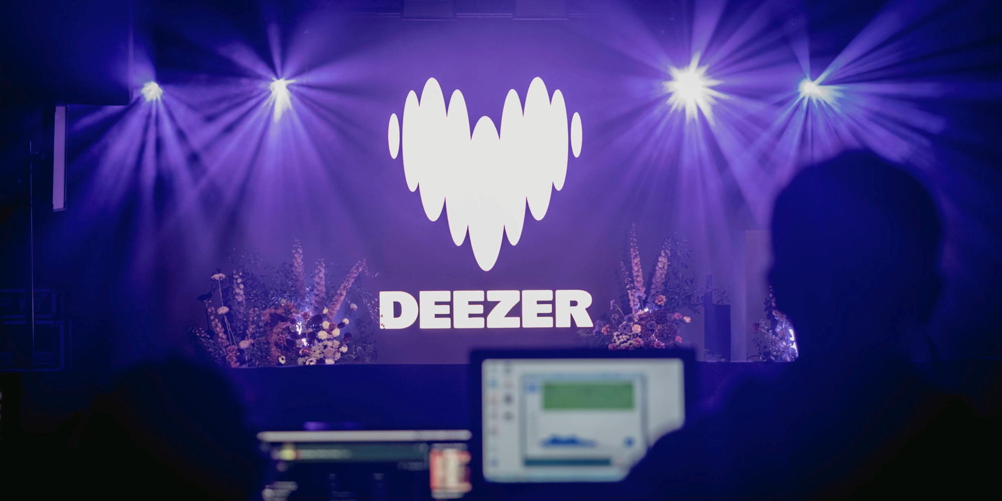 Deezer table sur dix millions d’euros de pertes cette année, mieux qu'en 2023 ou 2022, et il espère même être rentable en 2025. Deezer