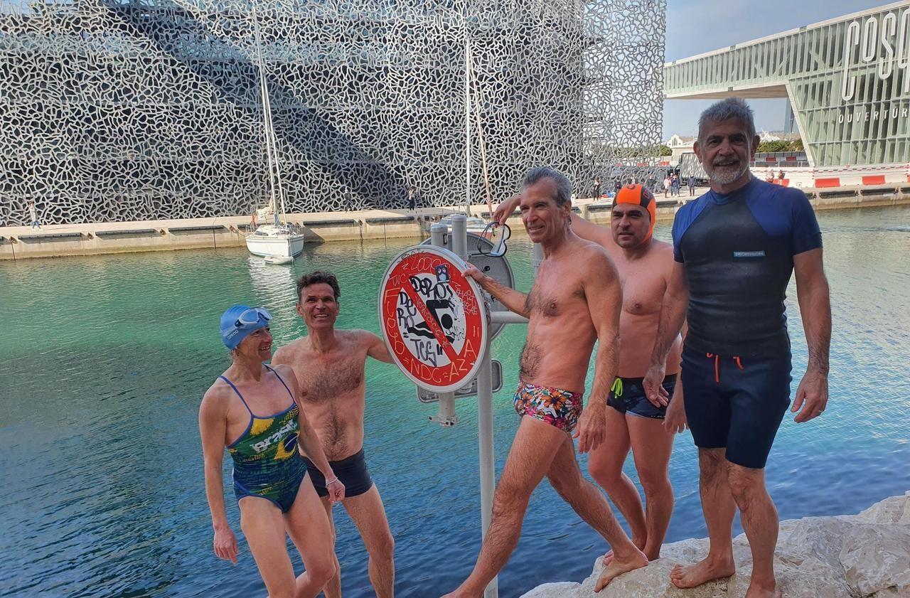 Des nageurs marseillais se jettent à l’eau pour que le bassin du MuCEM devienne une piscine