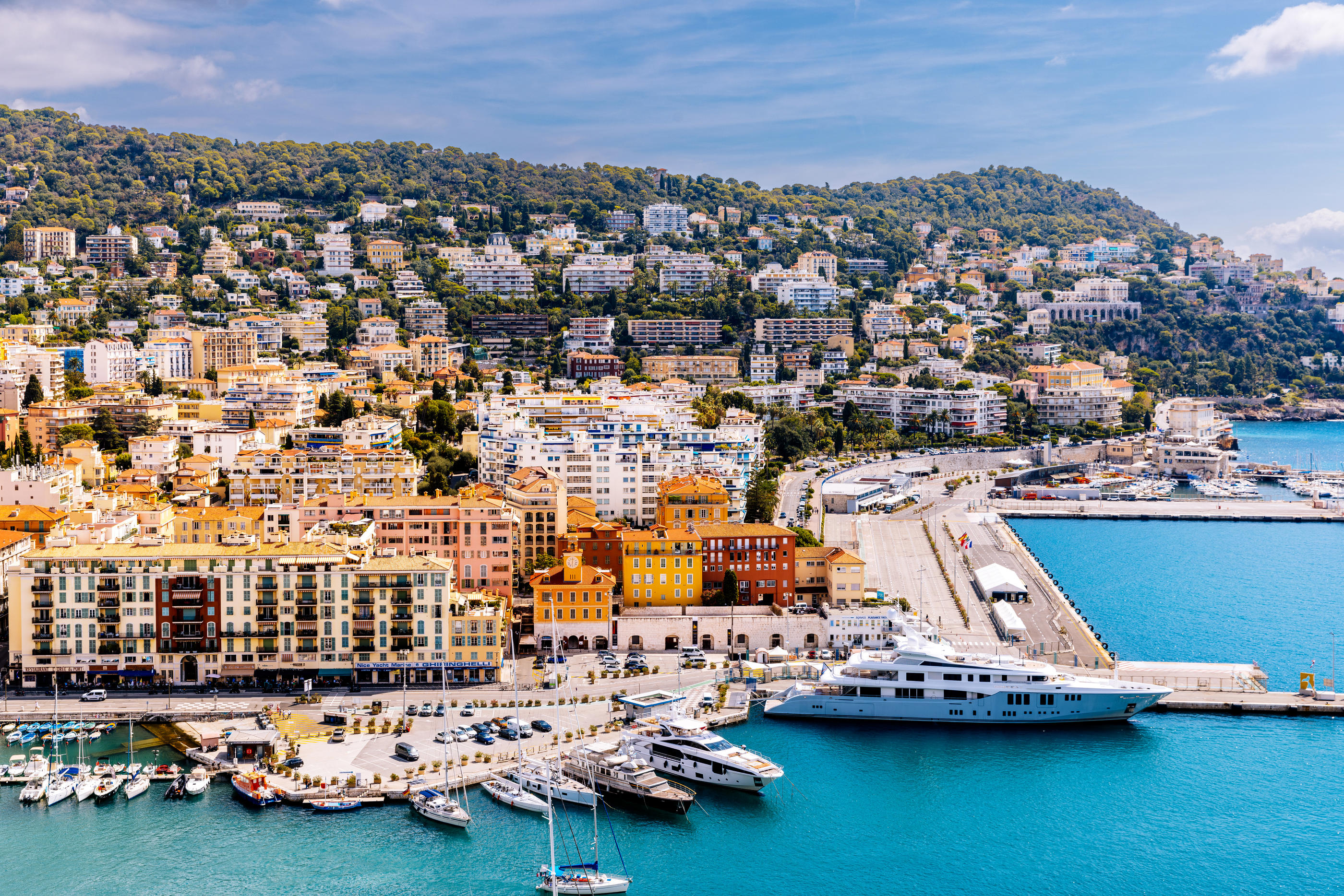 Nice (Alpes-Maritimes) compte parmi les villes où la taxe foncière augmente le plus : + 20,28 % par rapport à 2023. iStock/Alexander Spatari