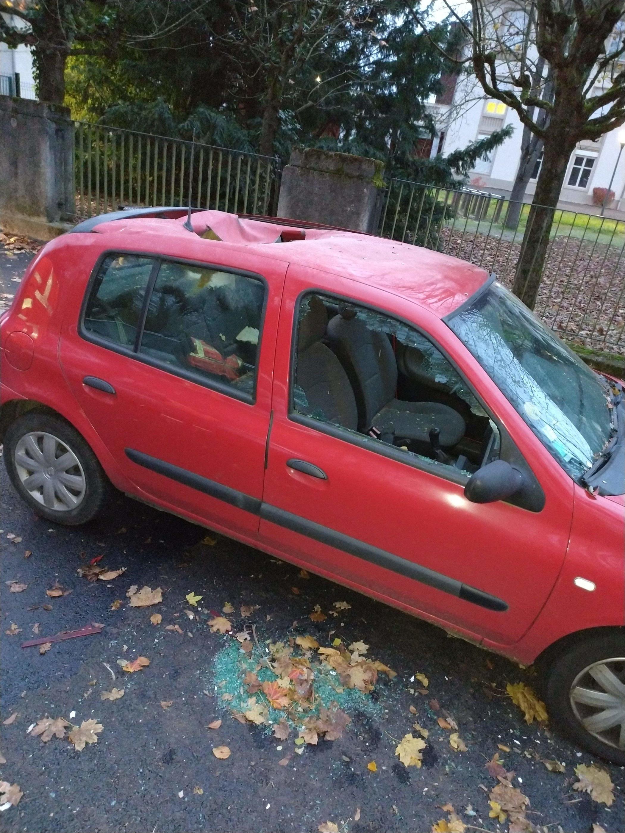Le 20 novembre dernier, un voiture a été retrouvée étrangement éventrée à Strasbourg. AFP