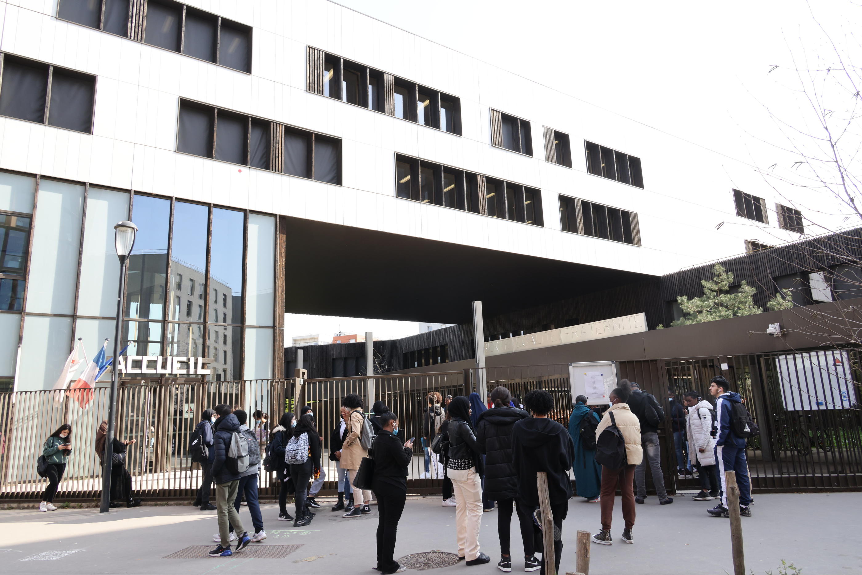Saint-Denis (Seine-Saint-Denis), mars 2022. Le lycée polyvalent a ouvert en 2017 dans le quartier de la Plaine. Il était connu sous l'appellation Angela-Davis depuis près de cinq ans. LP/Delphine Goldsztejn