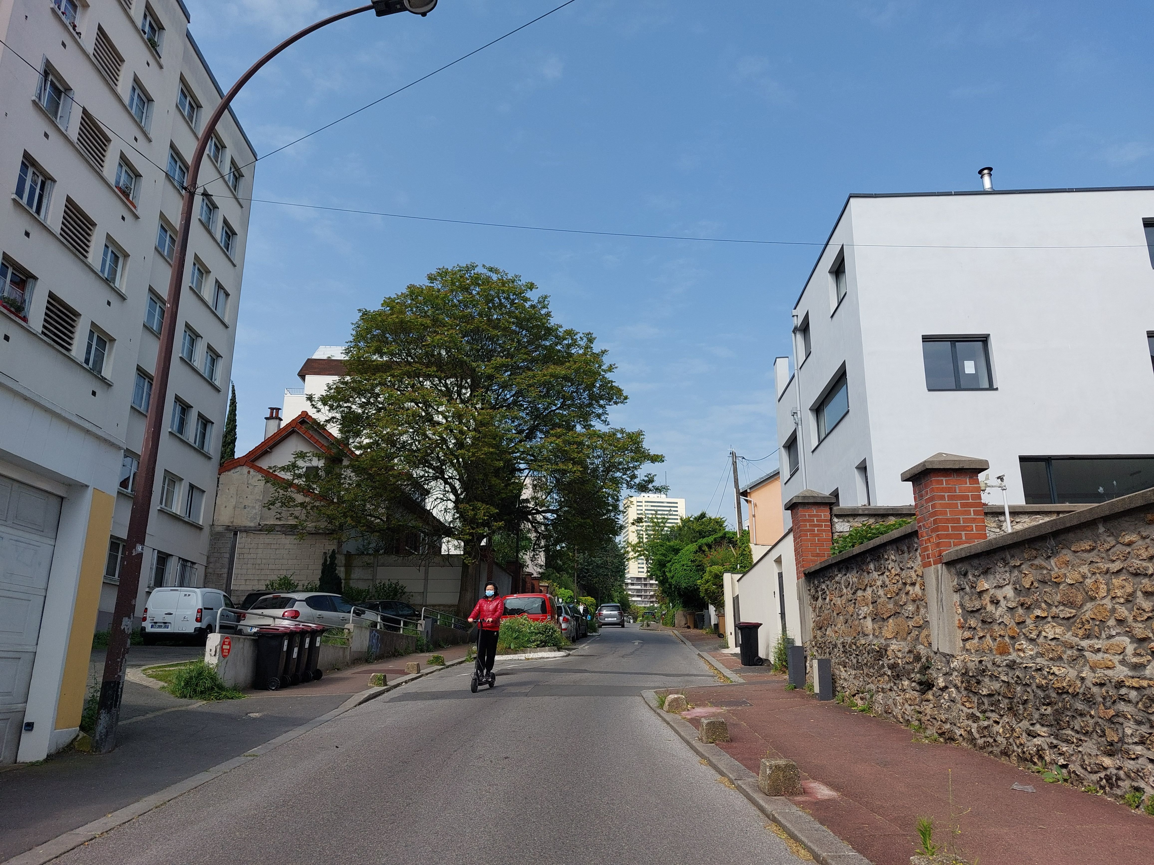 Montreuil, ce lundi 22 mai. Le Grand Chemin, qui passera par la rue Hoche, est une boucle verte qui reliera Fontenay-sous-Bois (Val-de-Marne) à l'est de Paris, en passant par Est Ensemble. LP/E.M.
