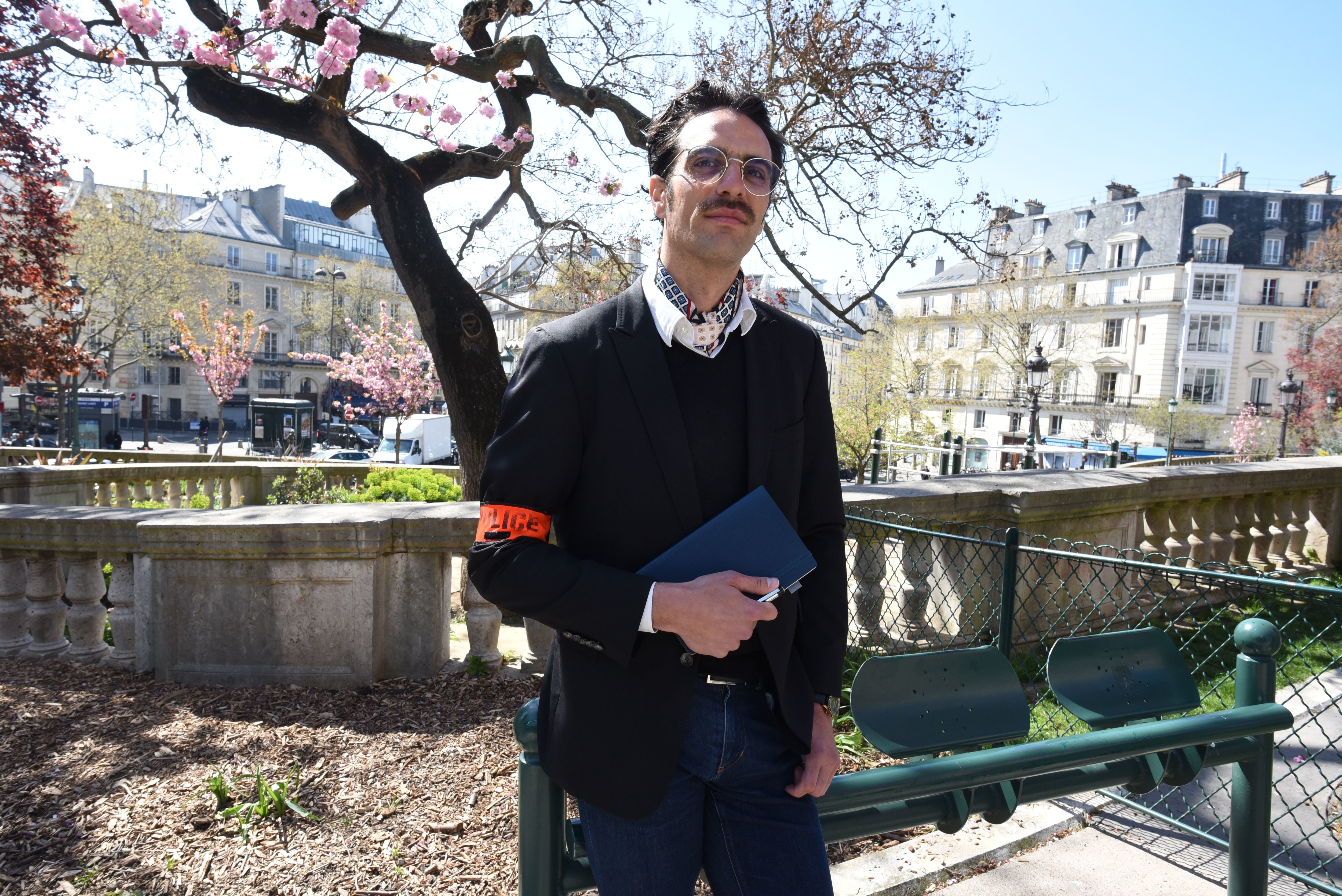 Guillaume Olivès, policier la nuit à Sarcelles (Val-d'Oise) et créateur de podcasts sur la vie de ses collègues. LP/Frédéric Naizot