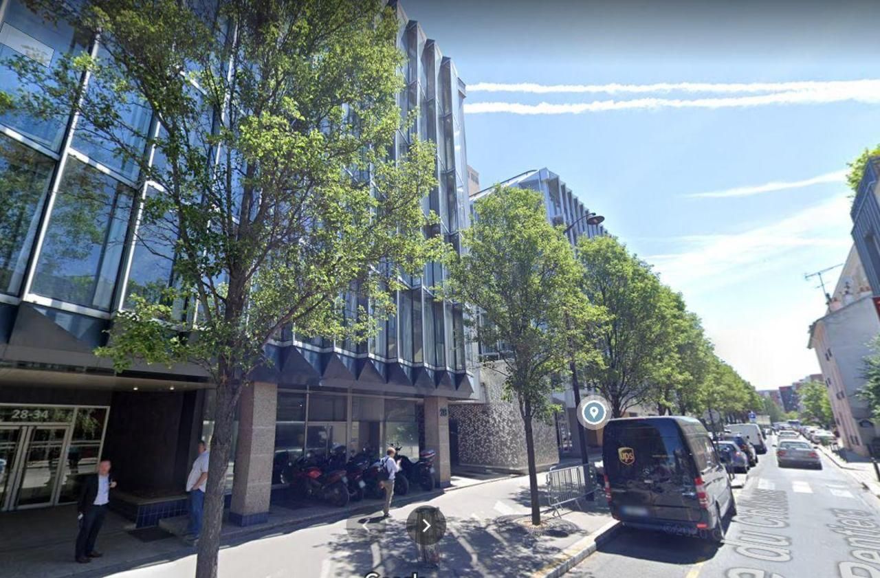 <b></b> C’est ici, rue du Château-des-Rentiers dans le XIIIe arrondissement de Paris, que le jeune a été interpellé ce samedi après-midi.