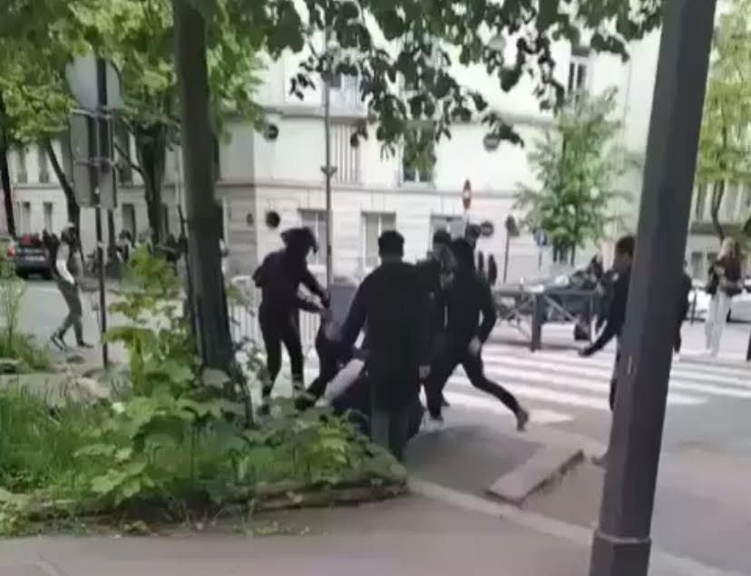 Paris (XIIe), le 30 avril 2024. Une vidéo de la scène montre l'élève en train de se faire tabasser. DR