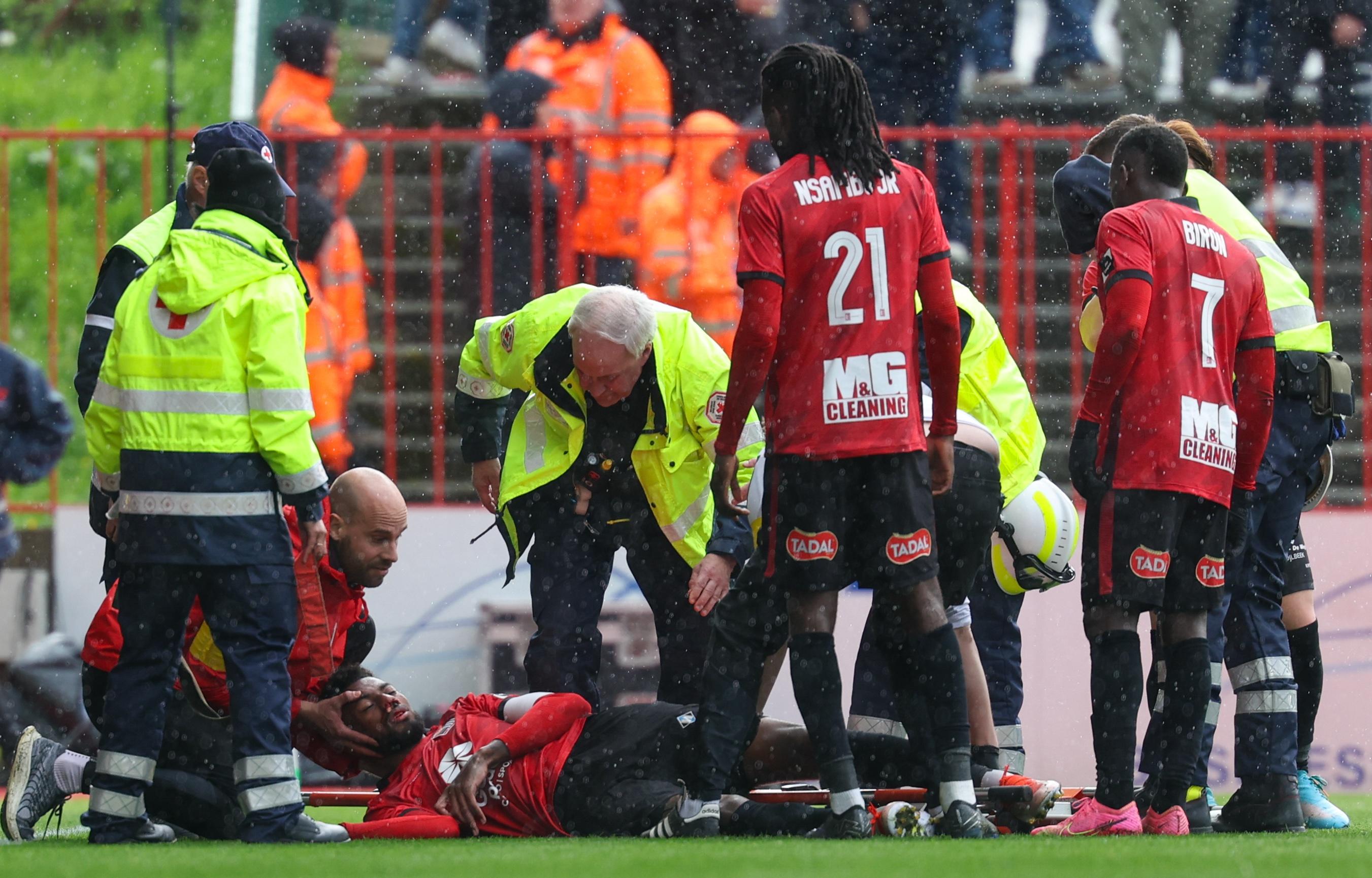 Jeff Reine-Adelaide gravement blessé ce samedi face au Sporting Charleroi. Icon sport