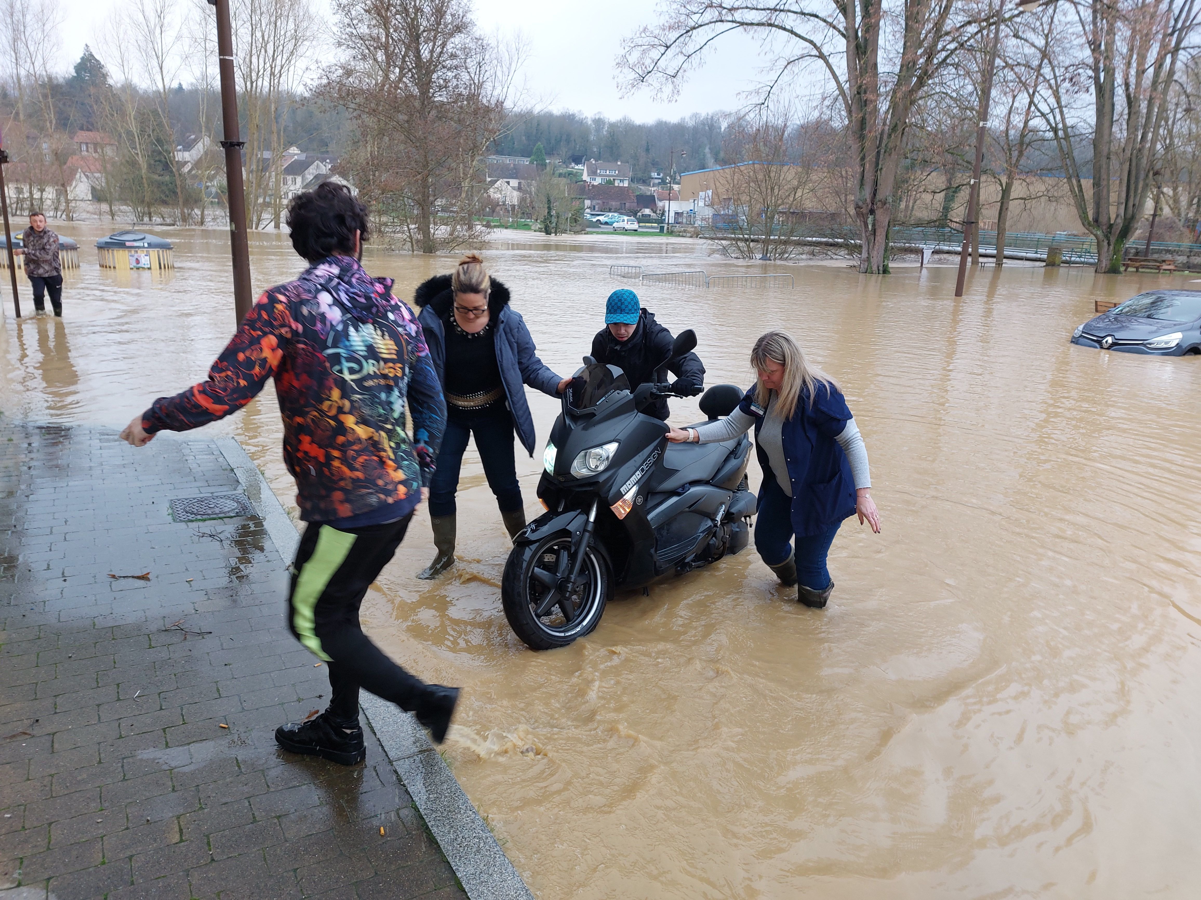Pommeuse (Seine-et-Marne), mardi 27 février. Avec la montée du Grand Morin, certaines zones de la commune ont été submergées par les eaux. LP/Thomas Segissement