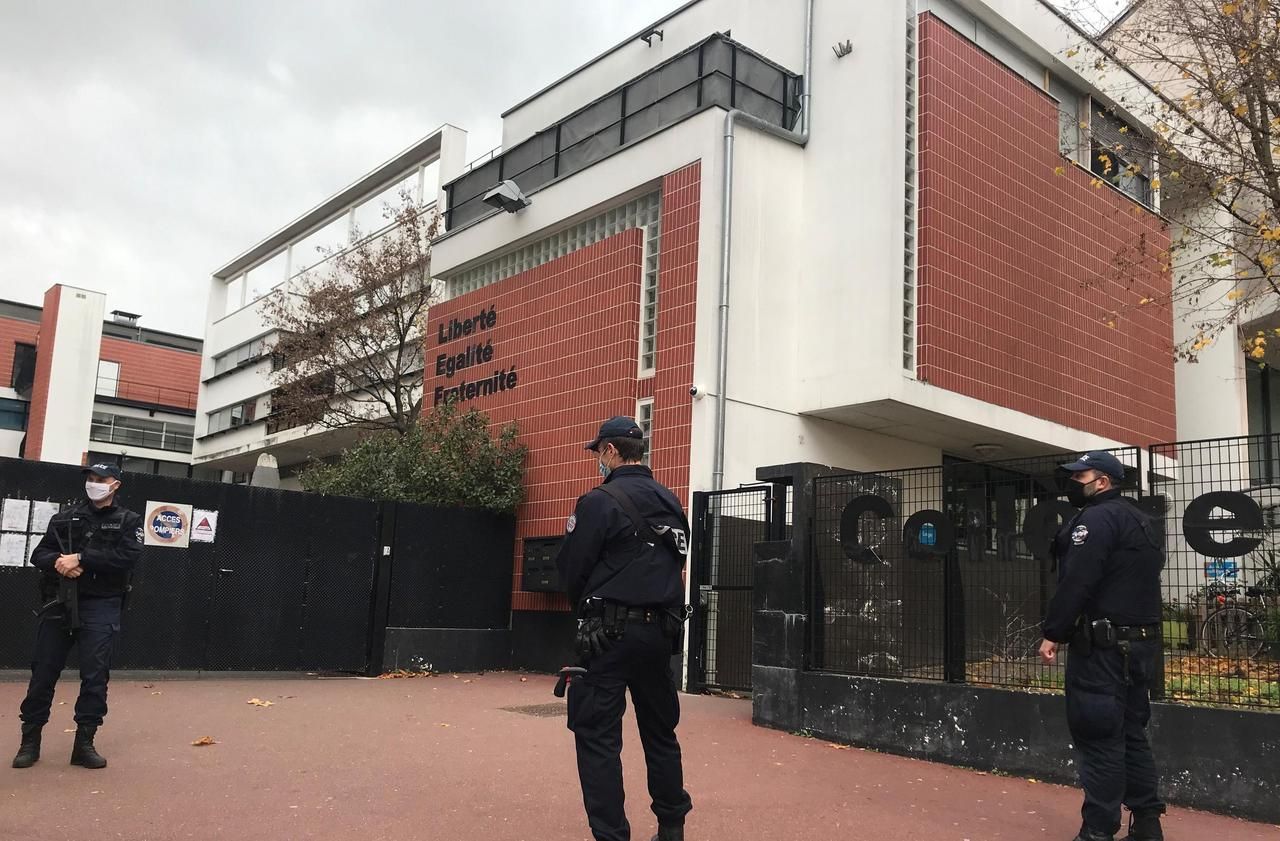 <b></b> Saint-Mandé, ce jeudi. Huit policiers sécurisent les abords du collège Offenbach dans le cadre du renforcement de la sécurisation des établissements scolaires du Val-de-Marne depuis la rentrée de la Toussaint.