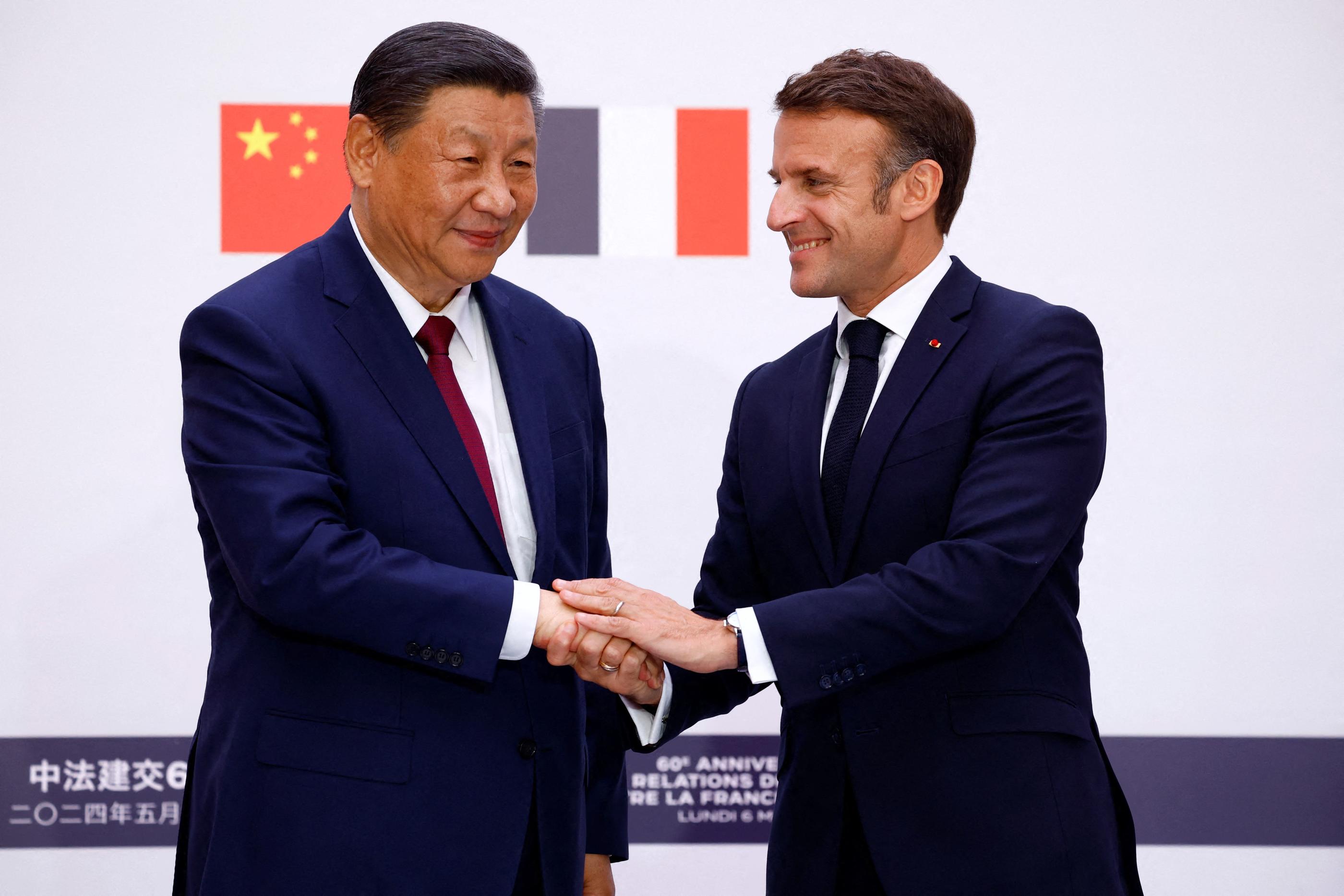 Paris, le 6 mai 2024. Xi Jinping et Emmanuel Macron lors de la visite d'État du président chinois en France. AFP/Sarah Meyssonnier/Pool
