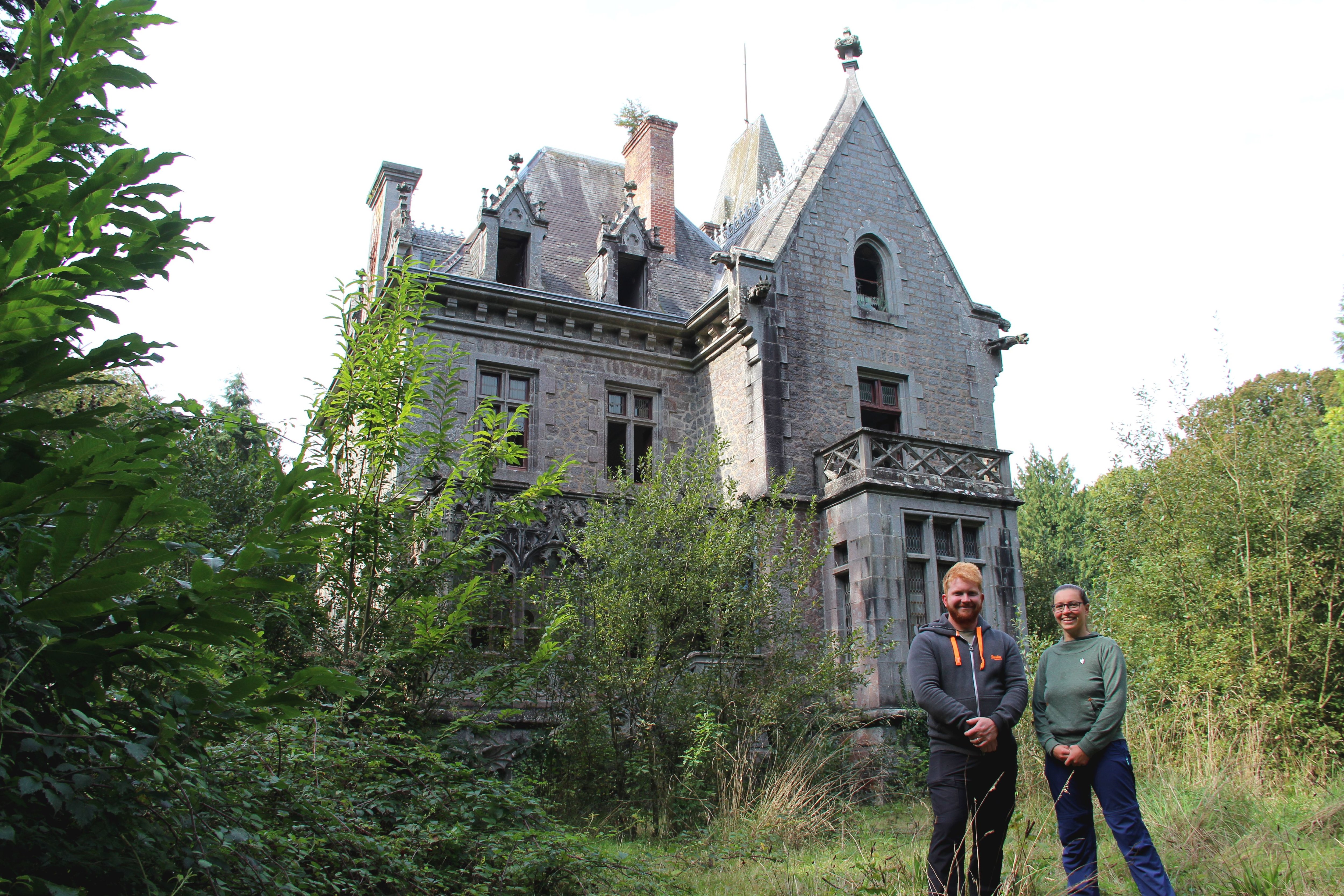 Bretagne : ils nont pas réussi à racheter le château du Leuhan mais ne  comptent pas en rester là - Le Parisien