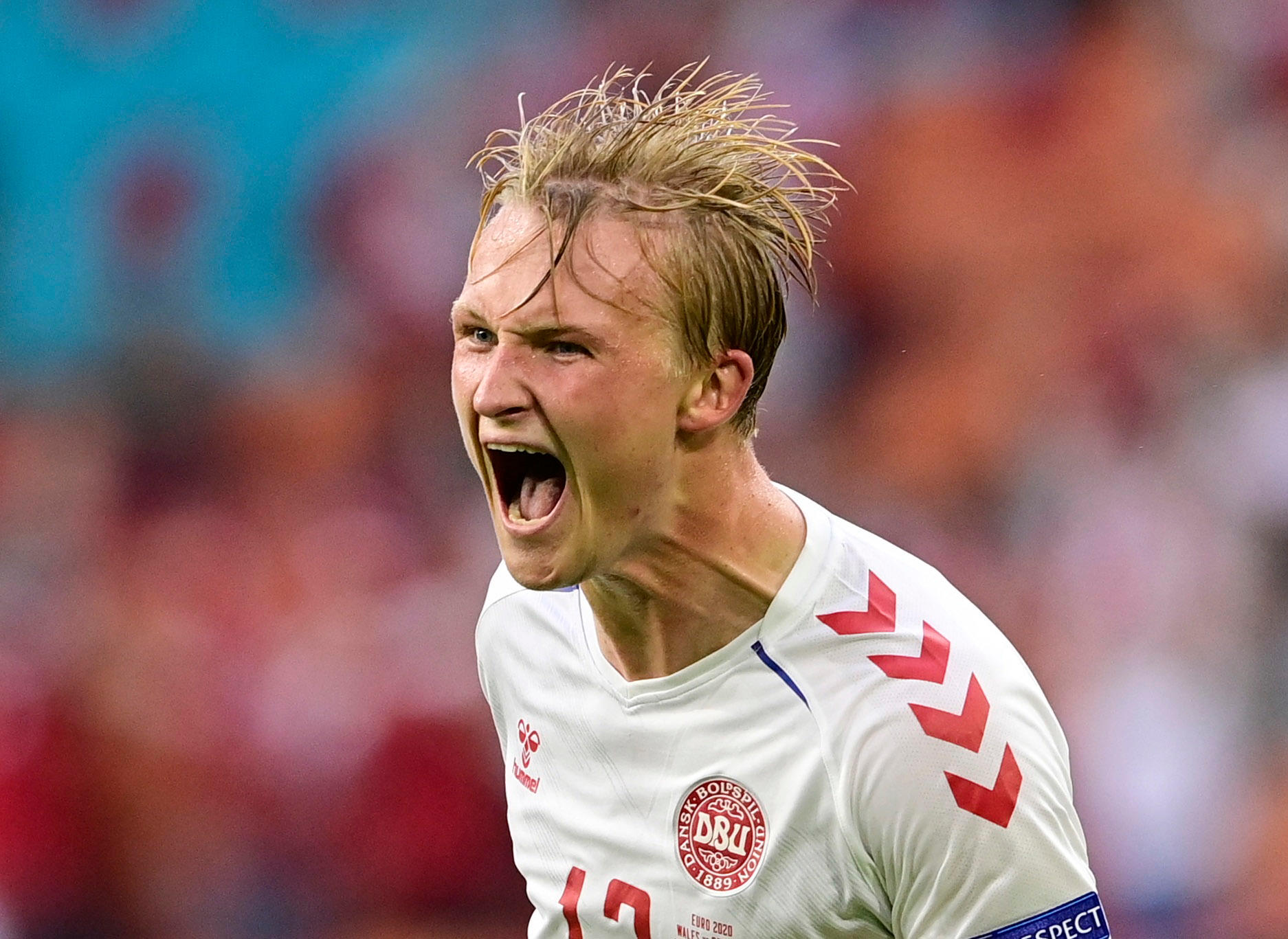 Kasper Dolberg a inscrit les deux premiers buts du Danemark. REUTERS/Olaf Kraak