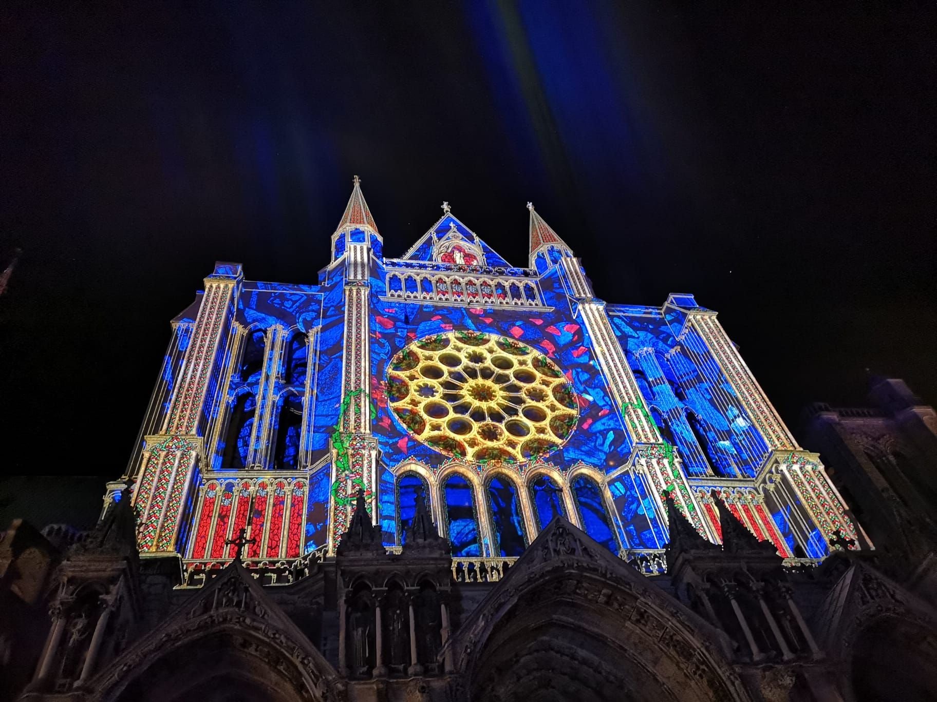 Fête de la lumière à Chartres : découvrez le programme des festivités, ce  samedi soir - Chartres (28000)