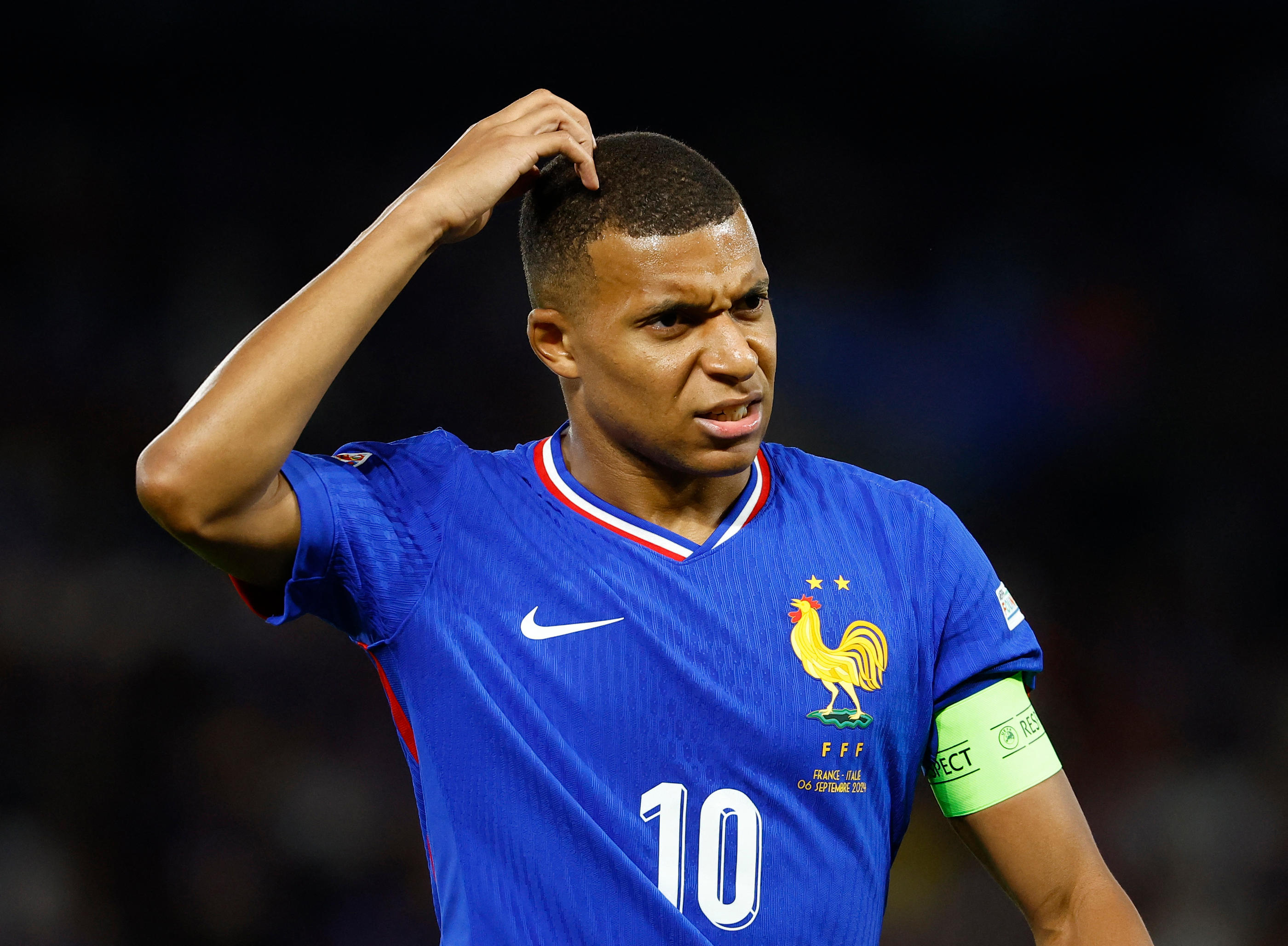 Kylian Mbappé est titulaire contre l'Italie. REUTERS/Christian Hartmann