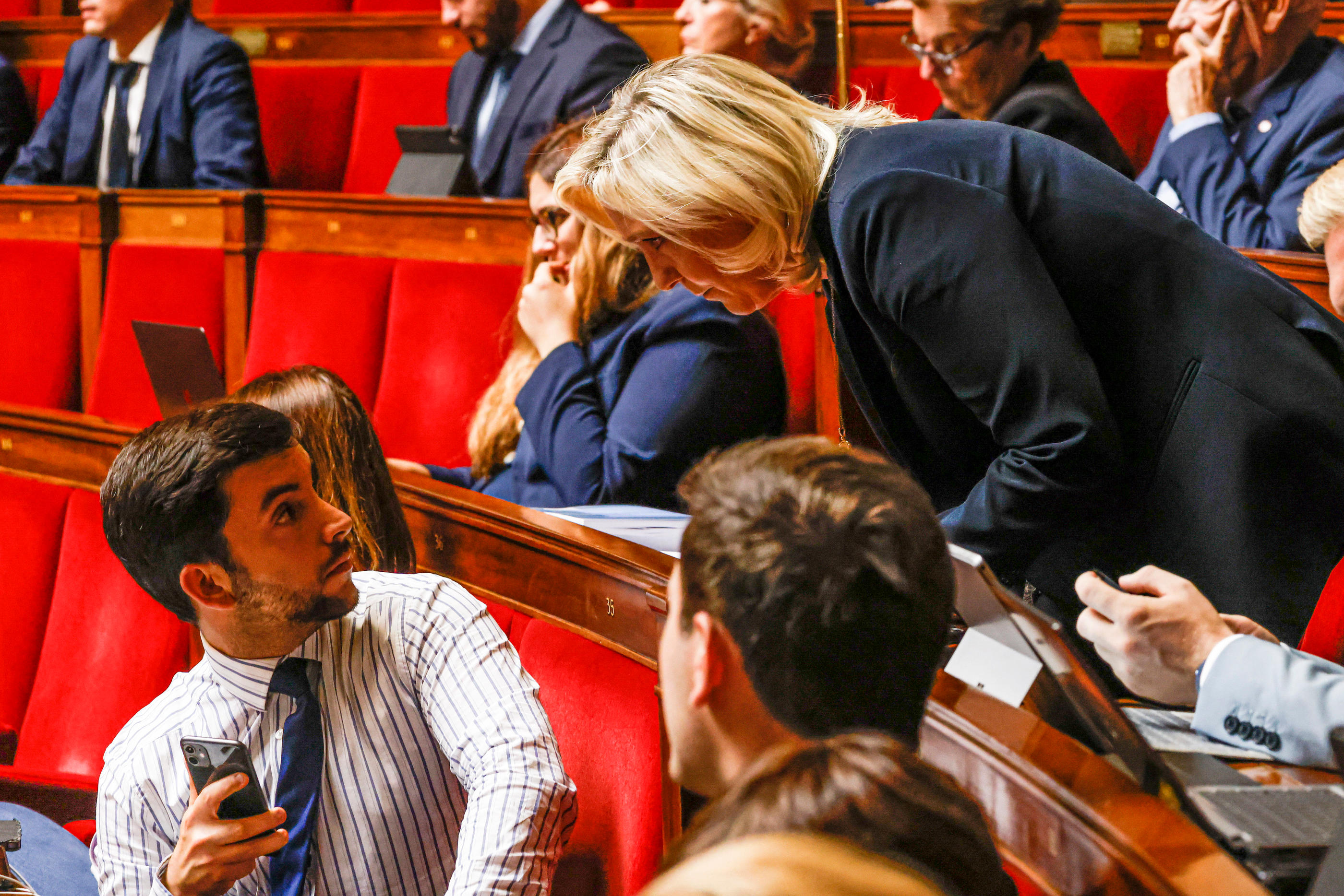 Au sein du groupe RN, Jean-Philippe Tanguy, président délégué du groupe (ici en juillet, à gauche) a un temps soutenu qu'il voterait une motion de censure de la Nupes, avant que Marine Le Pen ne revienne sur cette affirmation. LP/Olivier Corsan