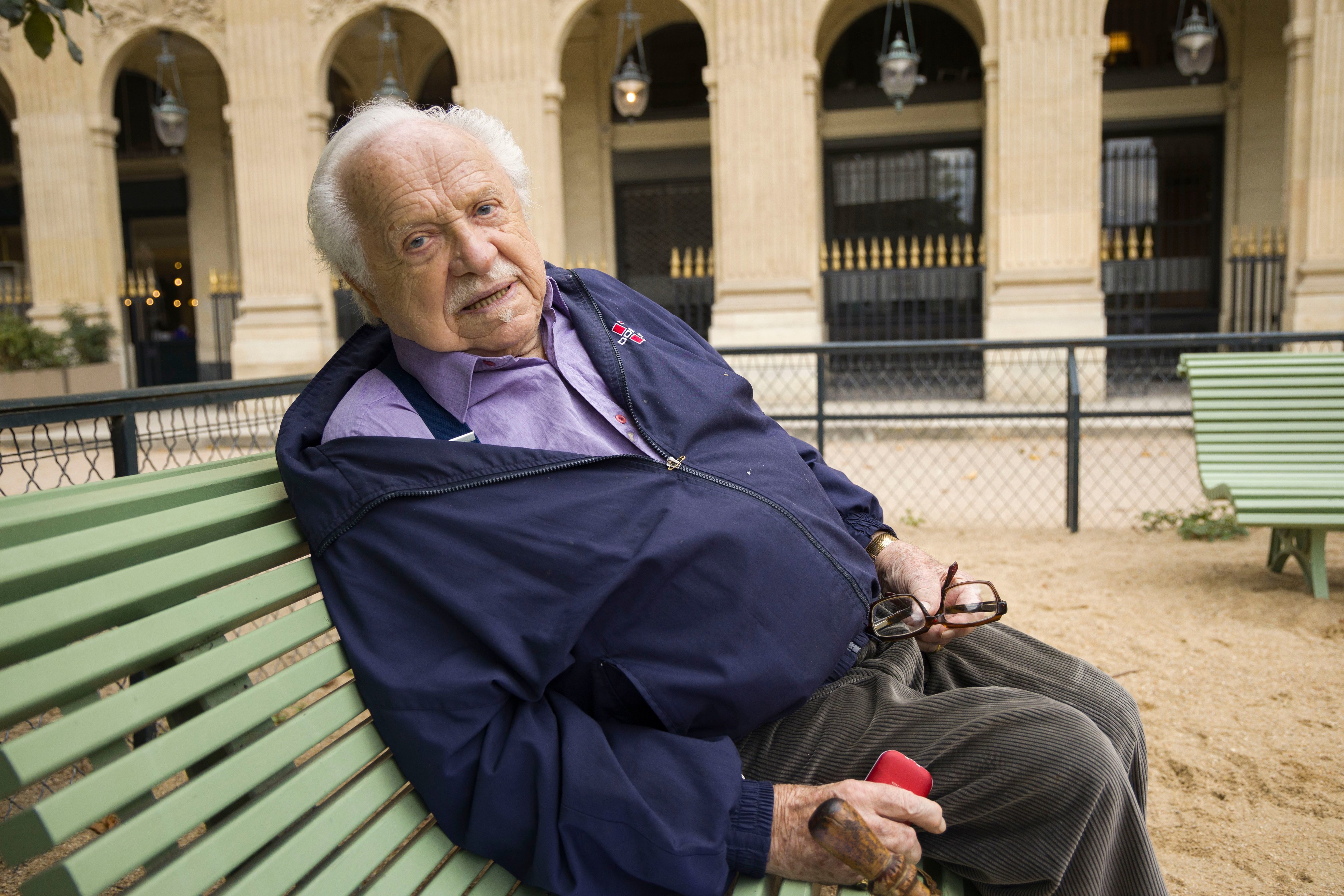 Paris, le 12 juillet 2024. Léon Lewkowicz, survivant de la Shoah et champion de France de poids et haltères, portera la flamme olympique lundi 15 juillet. LP/Alexandre Delaitre