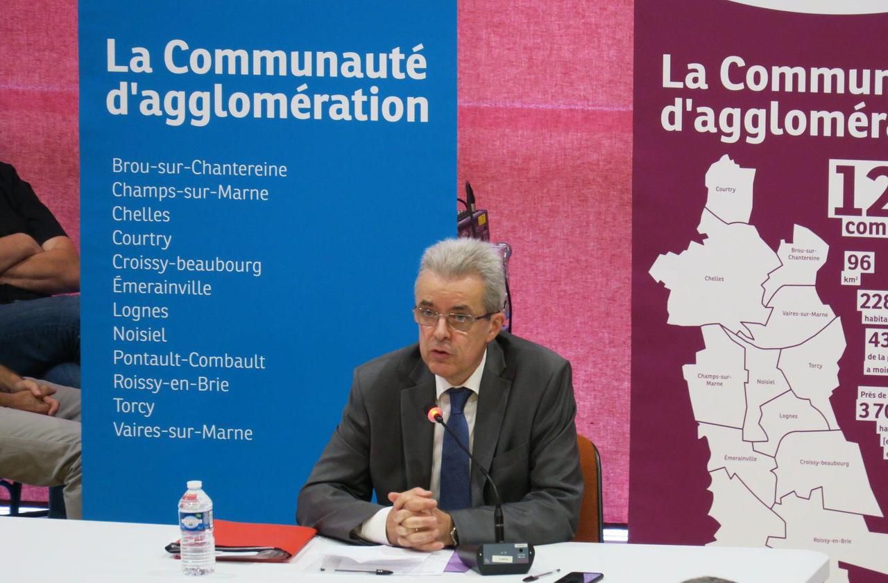 <b></b> Noisiel, lundi soir. Le maire de Torcy, Guillaume Le Lay-Felzine (PS) a été élu président de la communauté d’agglomération Paris Vallée de la Marne au Cosom de Noisiel.